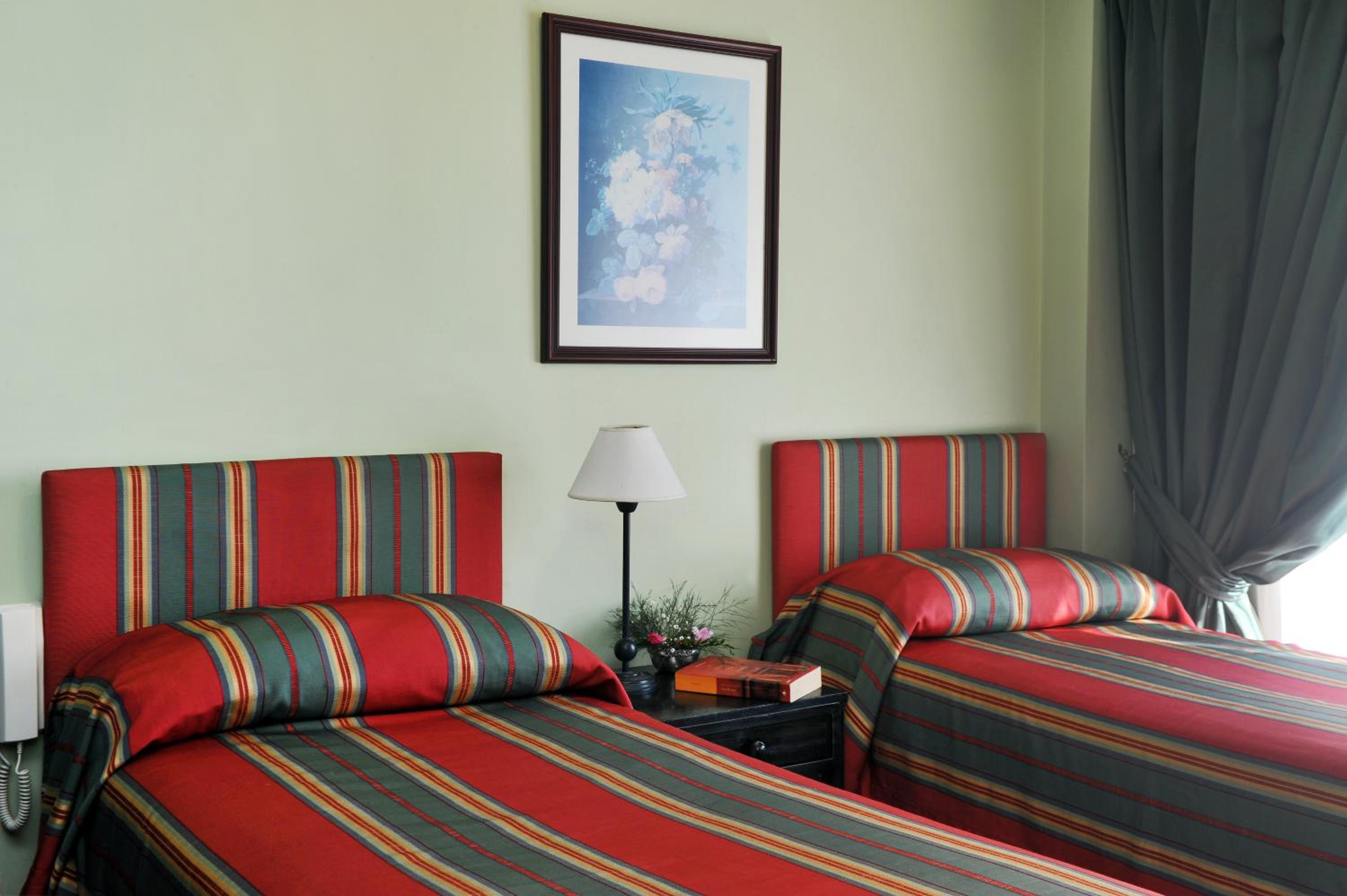 Mayla Apartments