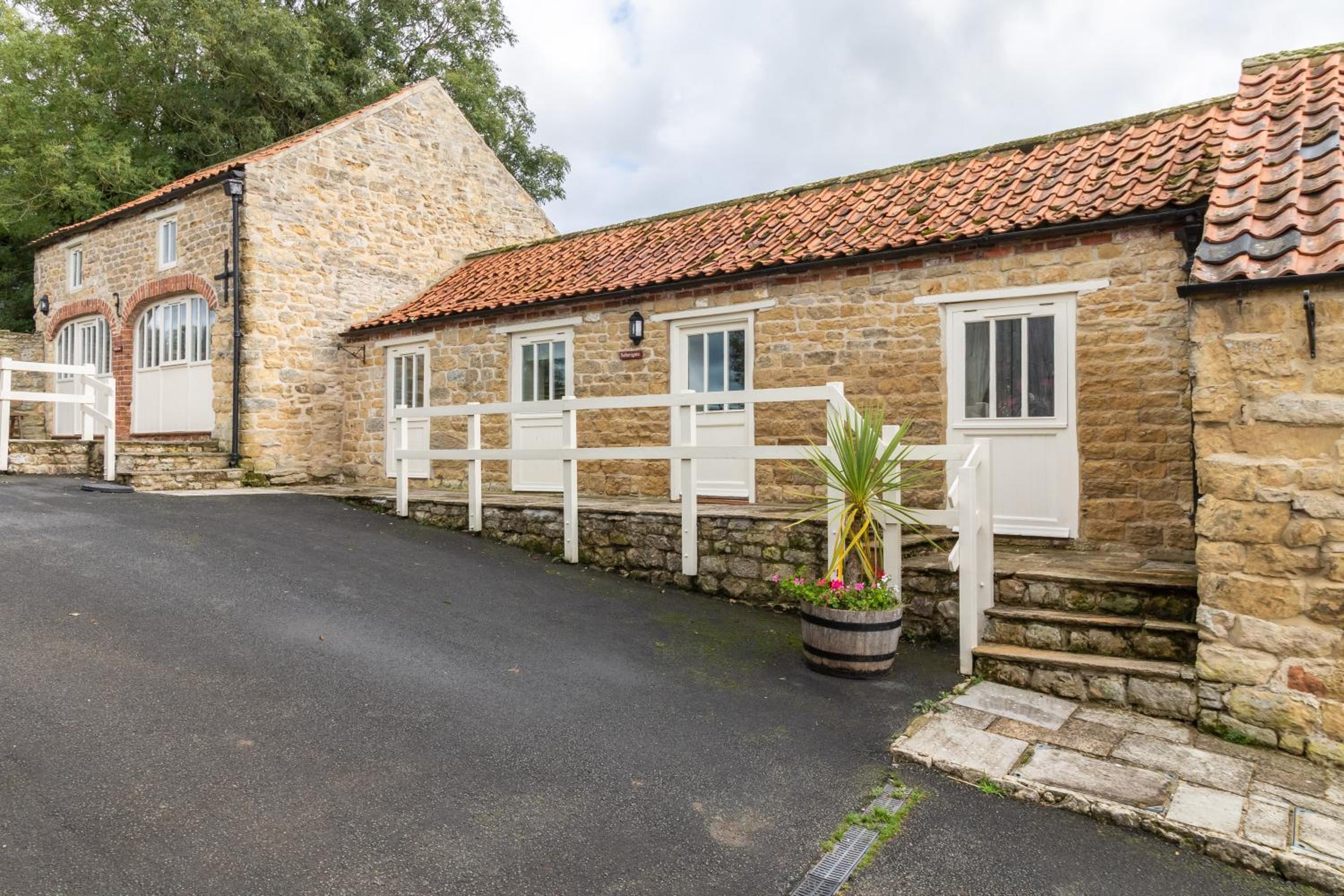 Prospect Farm Cottages view 3