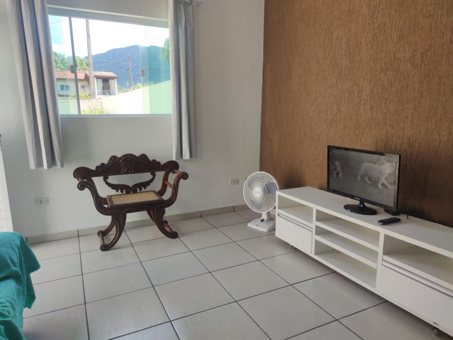 CASA TERREA PERUIBE 5 MIN DO CENTRO,LINDA VISTA, PRÓXIMO A TUDO.