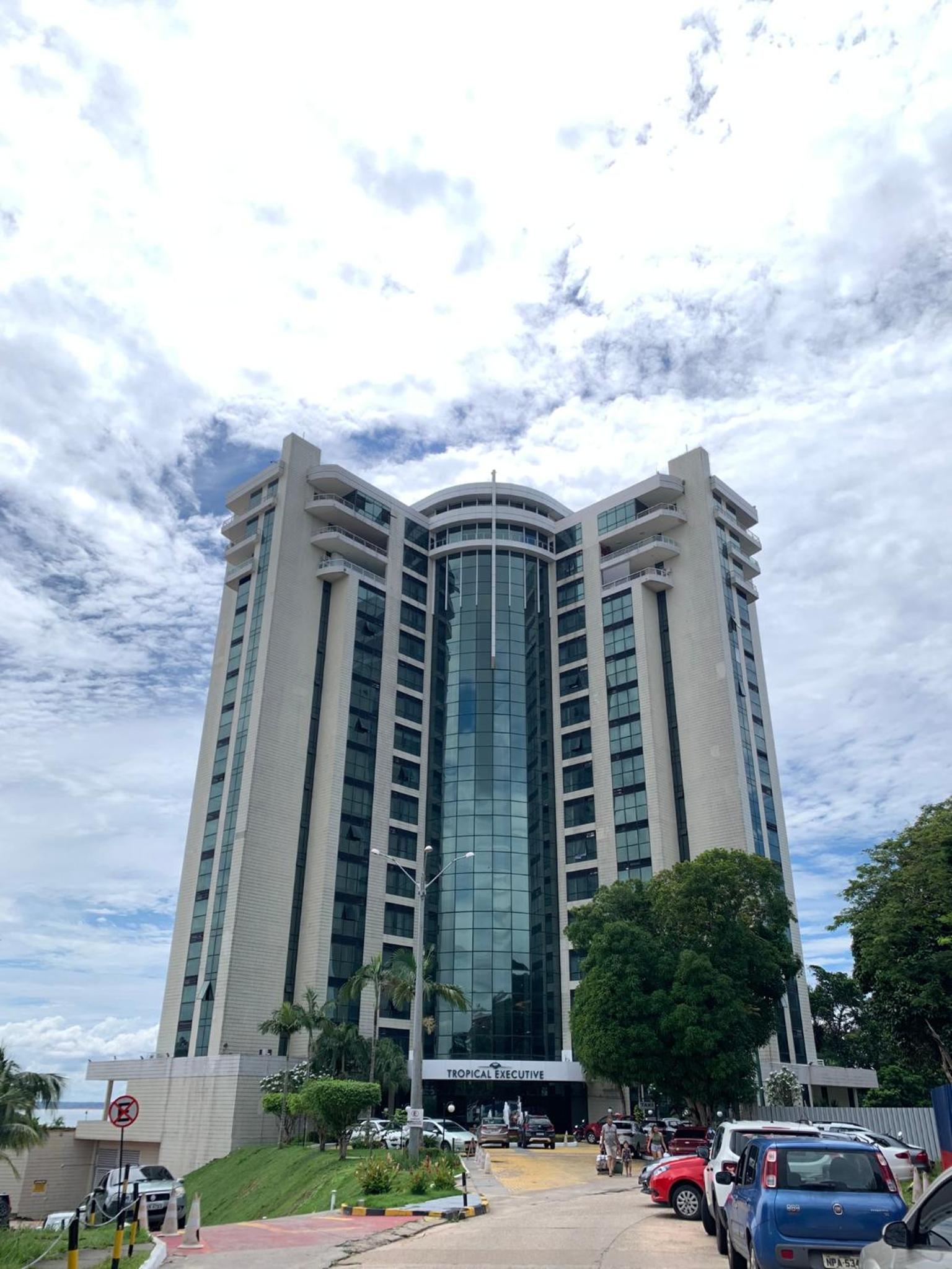 Hotel Tropical Executive Hotel - Image 1