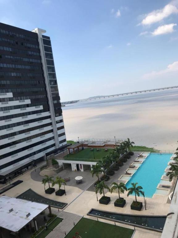 Guayaquil Vacations - Ecusuites Room 44 bellini Gye Santa Ana - Property Image 6