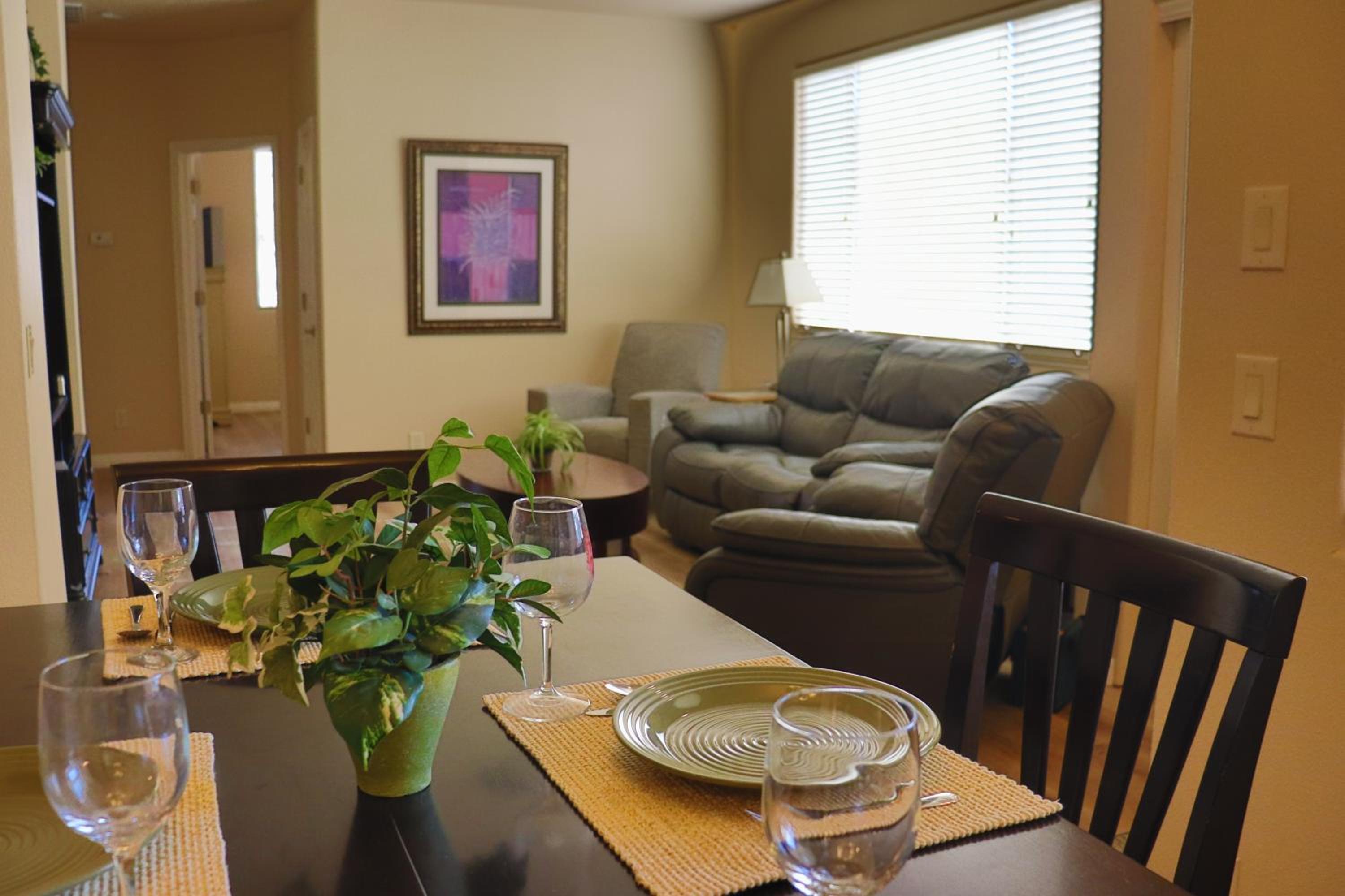 Mesquite Vacations - Luxurious Condo at the Springs by Cool Properties - Property Image 2