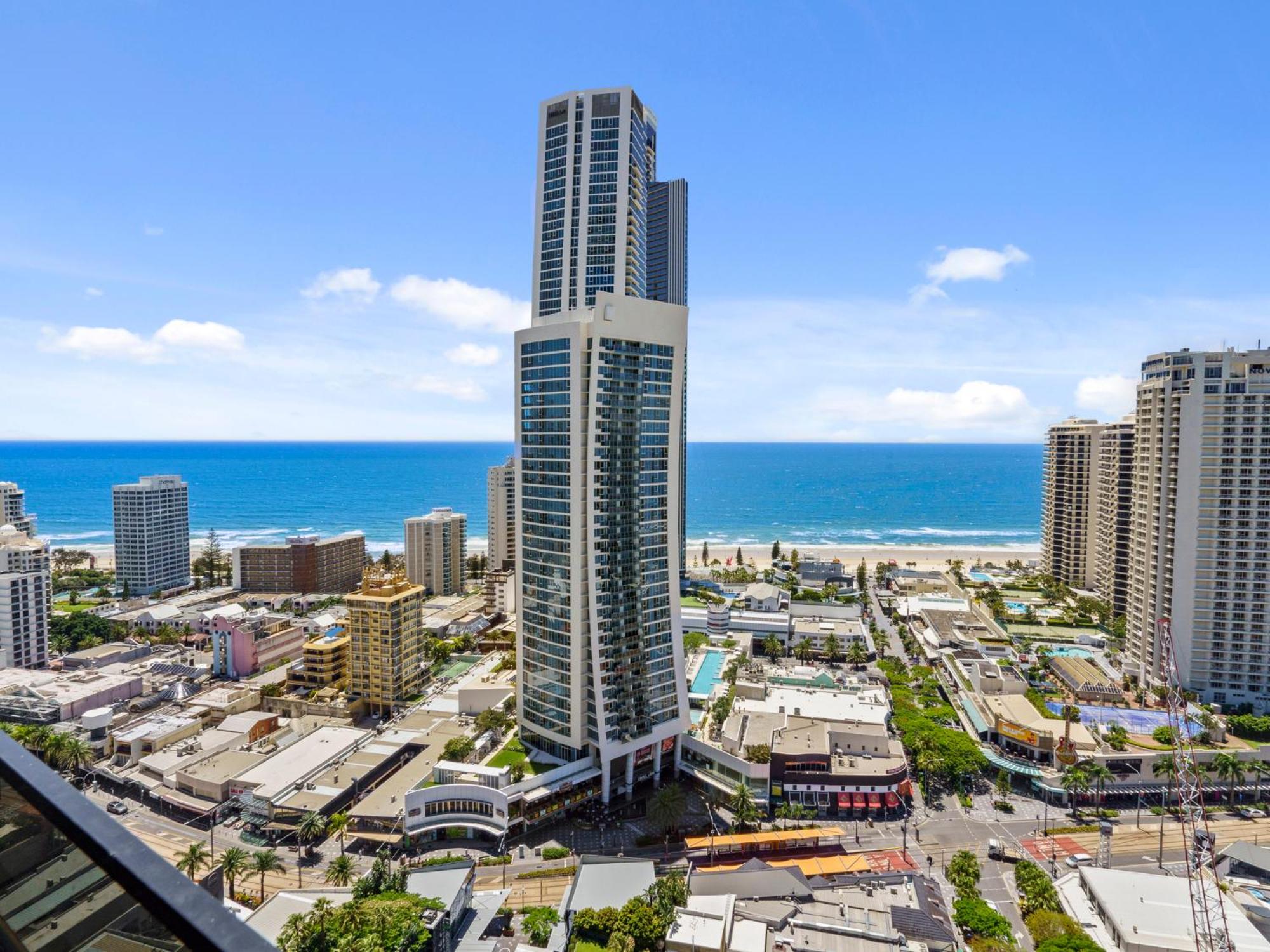Circle on Cavill - Hosted by Coastal Letting Co.