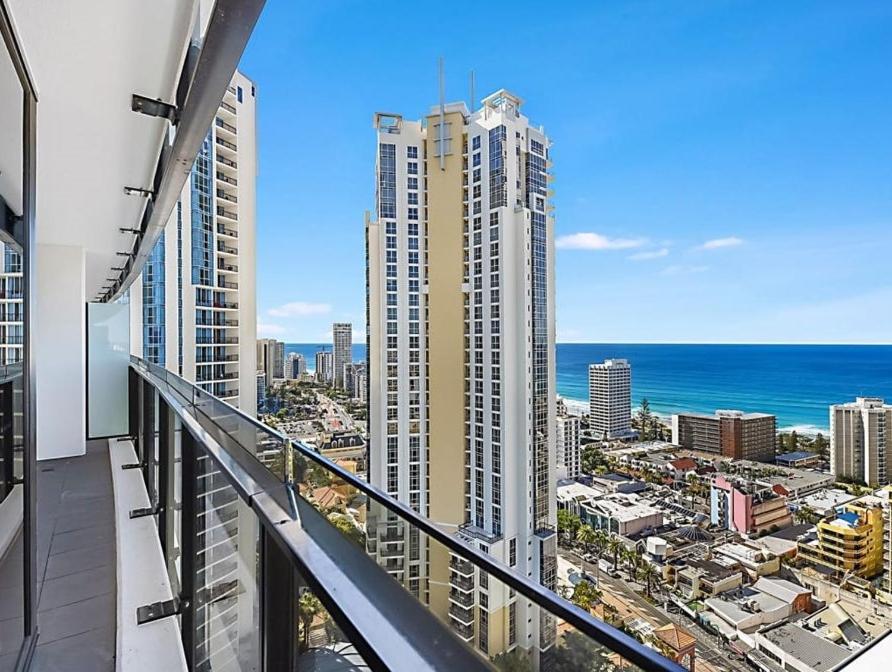 Circle on Cavill - Hosted by Coastal Letting Co.