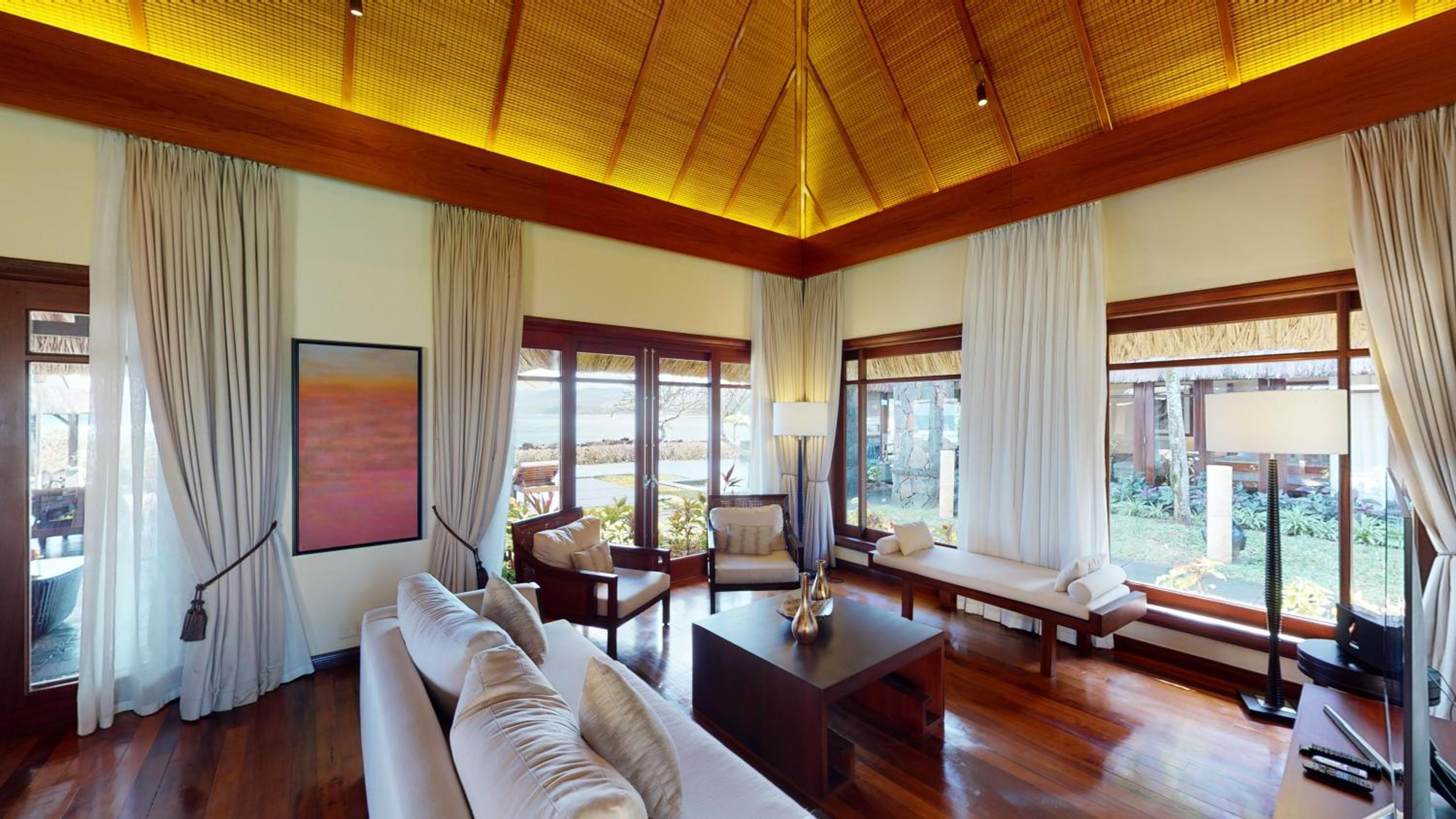 Shanti Maurice Resort & Spa