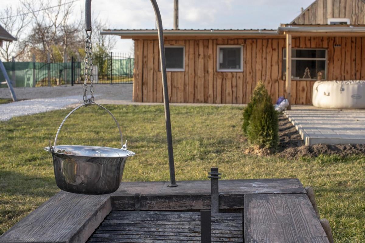 Jacuzzi, Hot Tub, and Sauna Retreat near Hévíz view 5