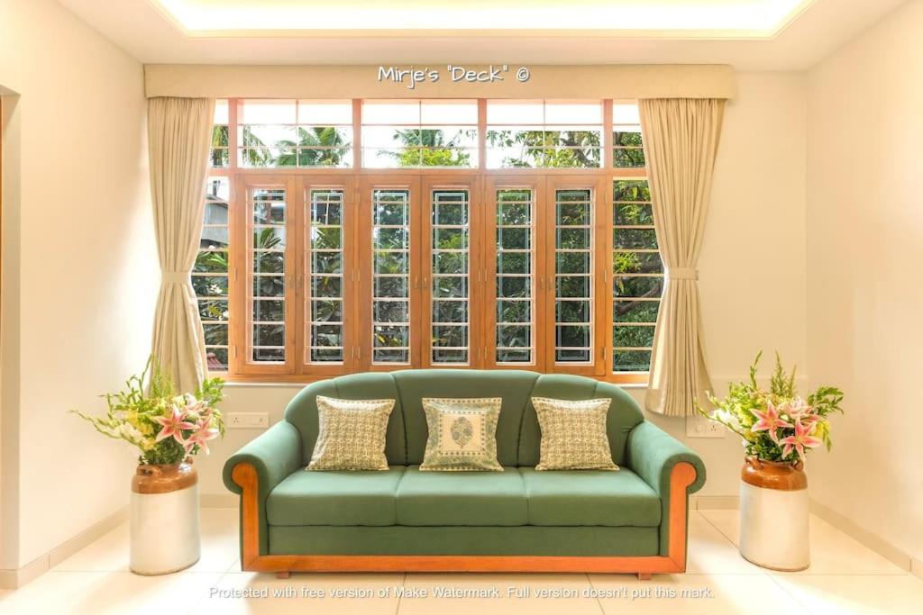 Mirje's Deck - Homestay - Family Rooms