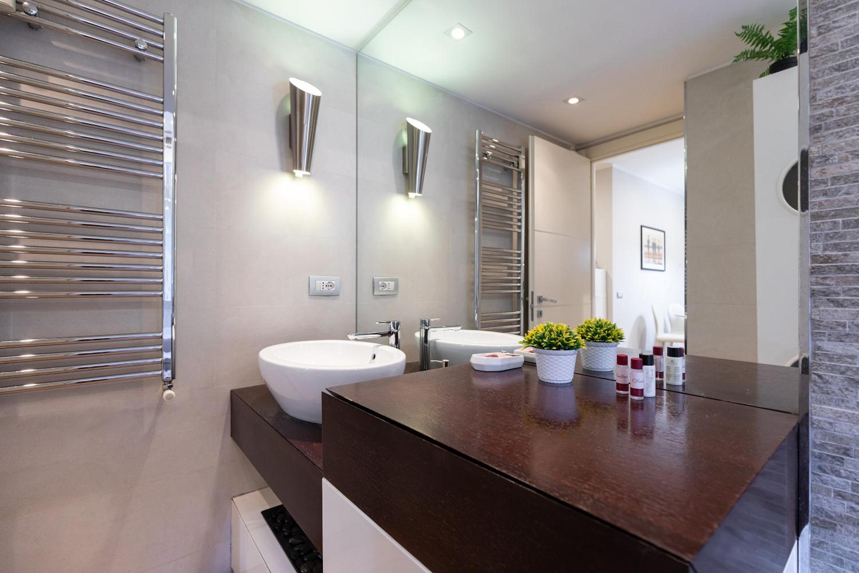 Rome As You Feel - Bazzoni Vatican Apartment