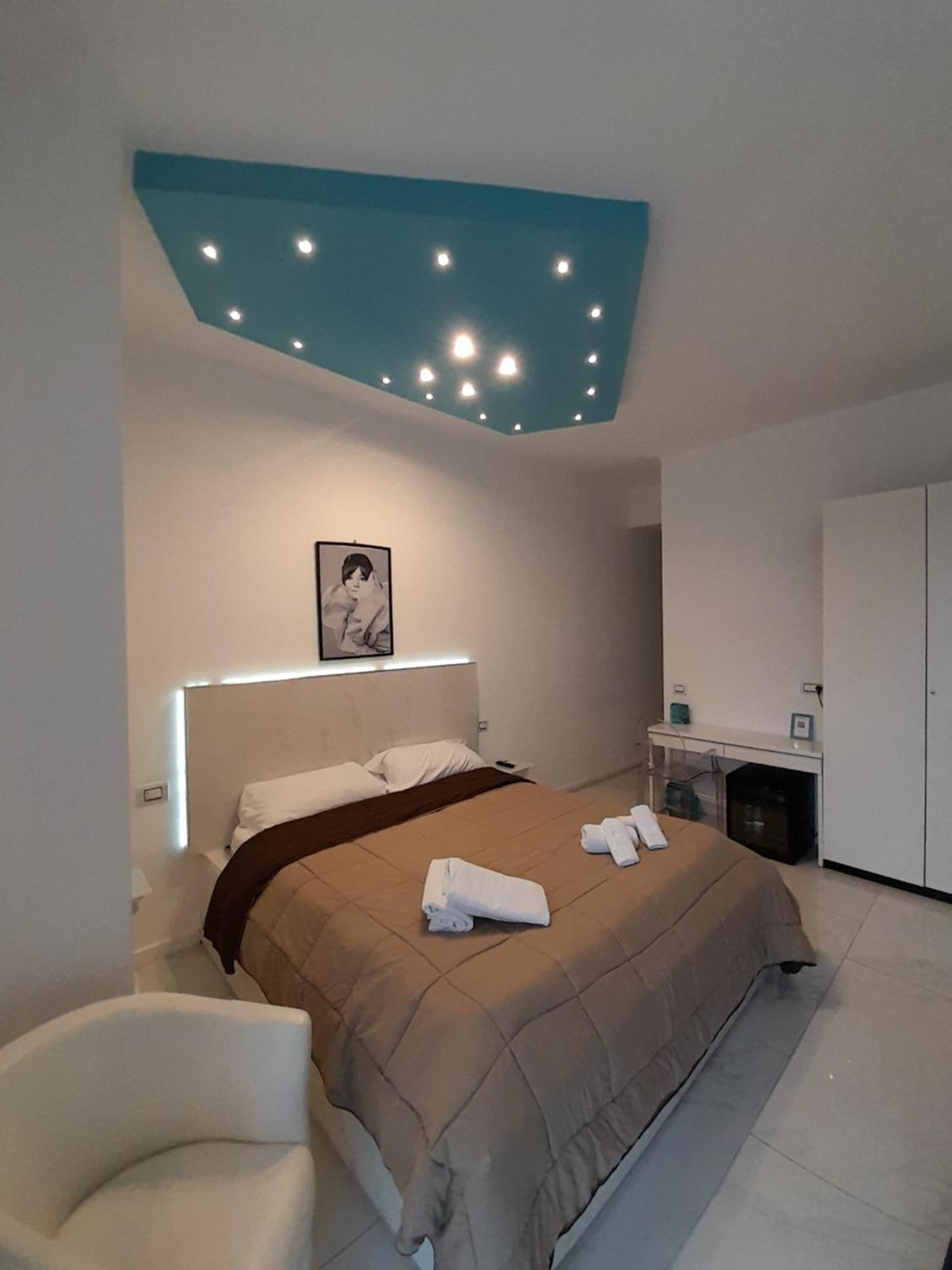 Mayfair Lifestyle Suites by Babylon Stay