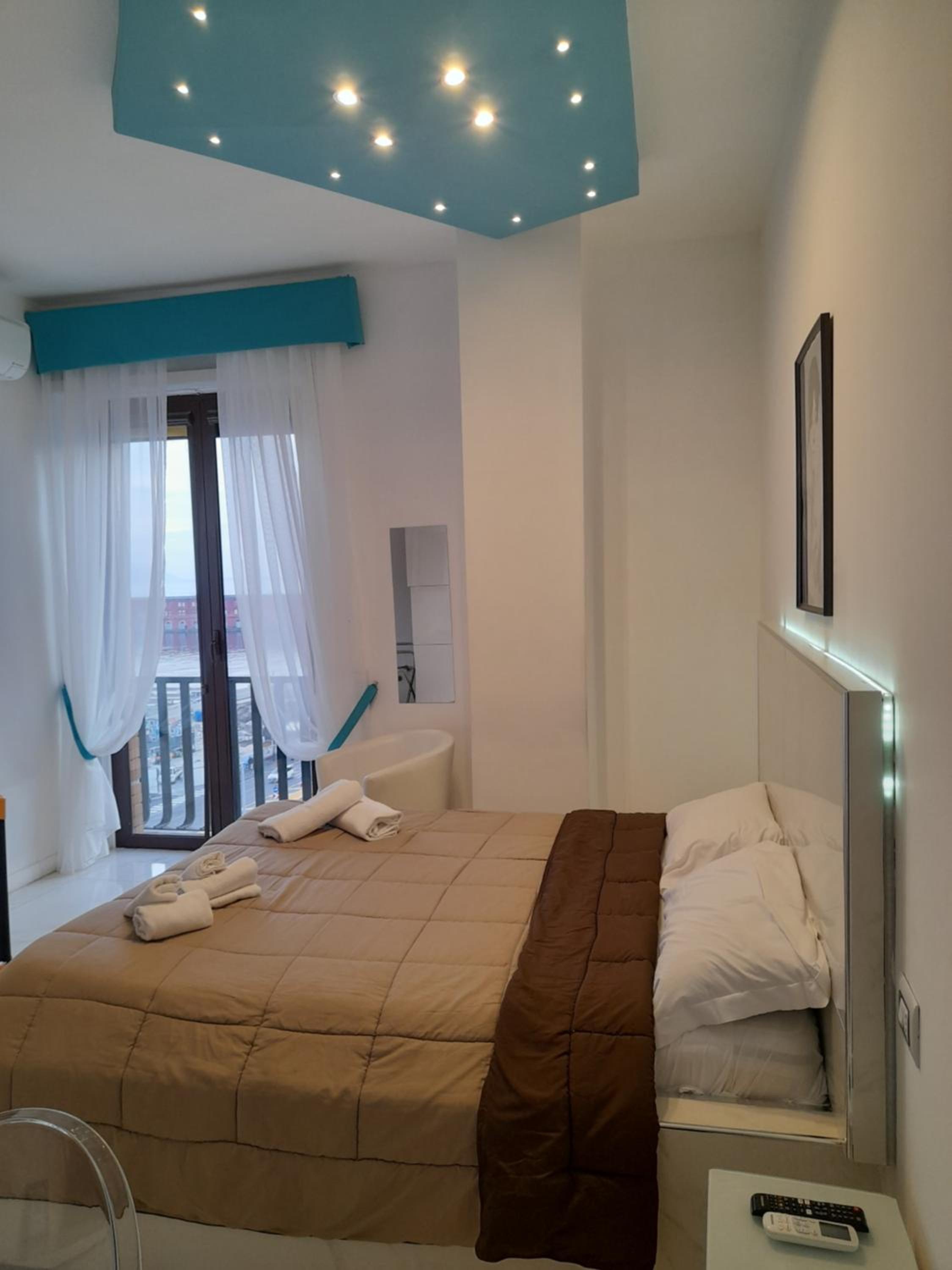 Mayfair Lifestyle Suites by Babylon Stay