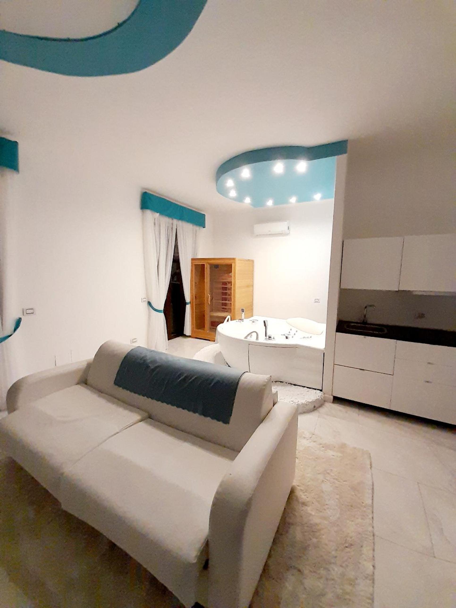 Mayfair Lifestyle Suites by Babylon Stay