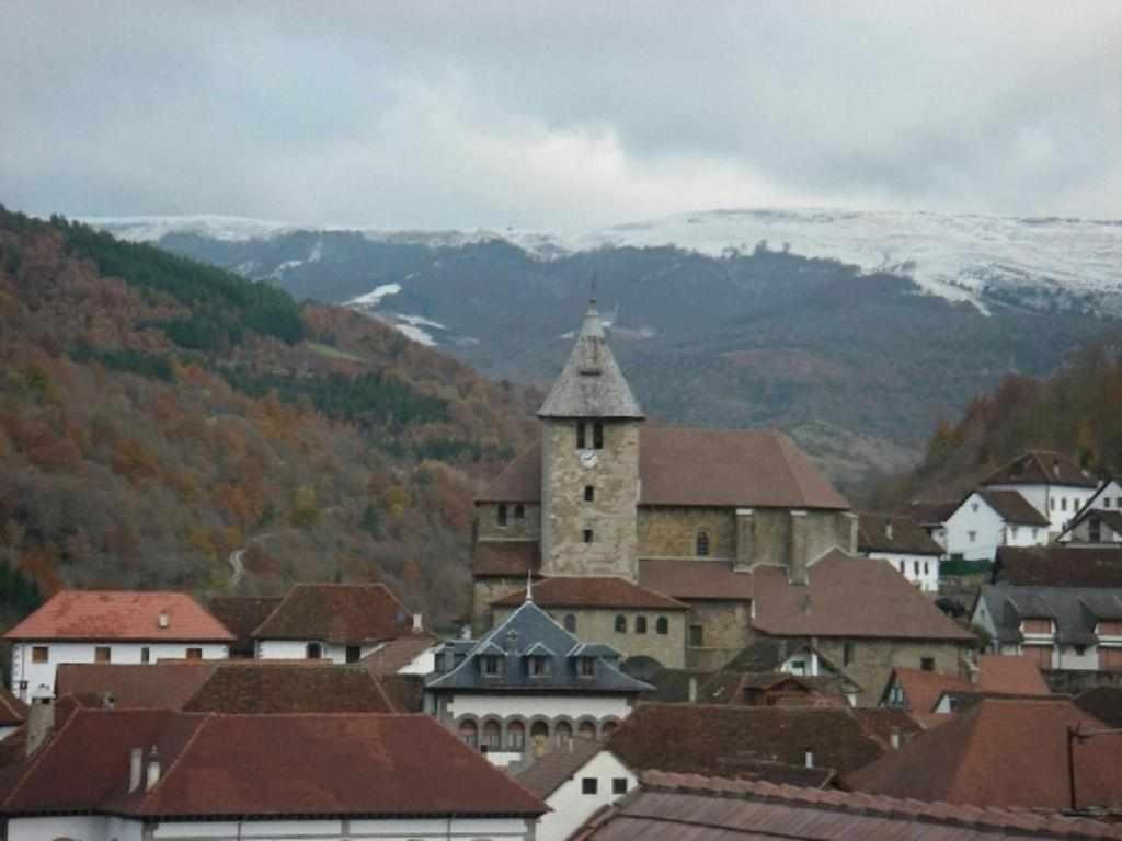 Casa Rural Mantxoalorra view 3