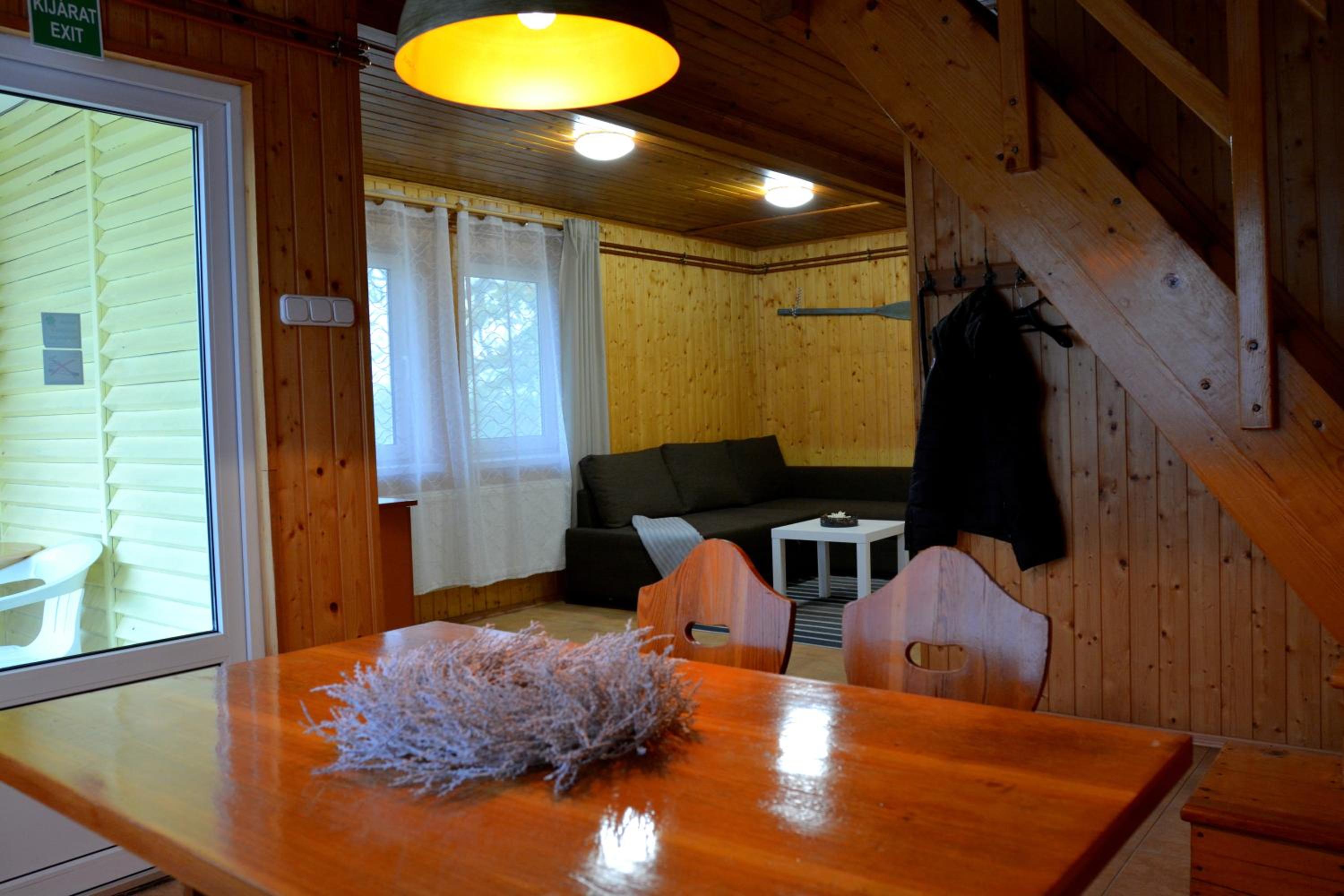 Photo 34