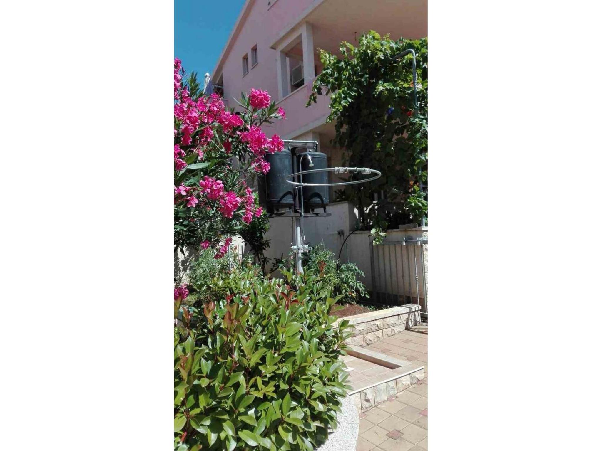 Apartments Marijana Zaboric view 2