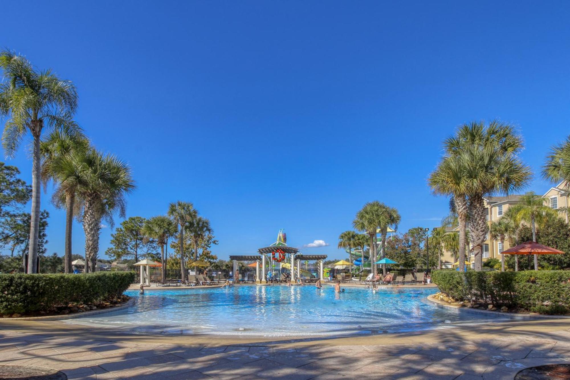 Disney Daze Villa - 5 bed Windsor Hills pool home