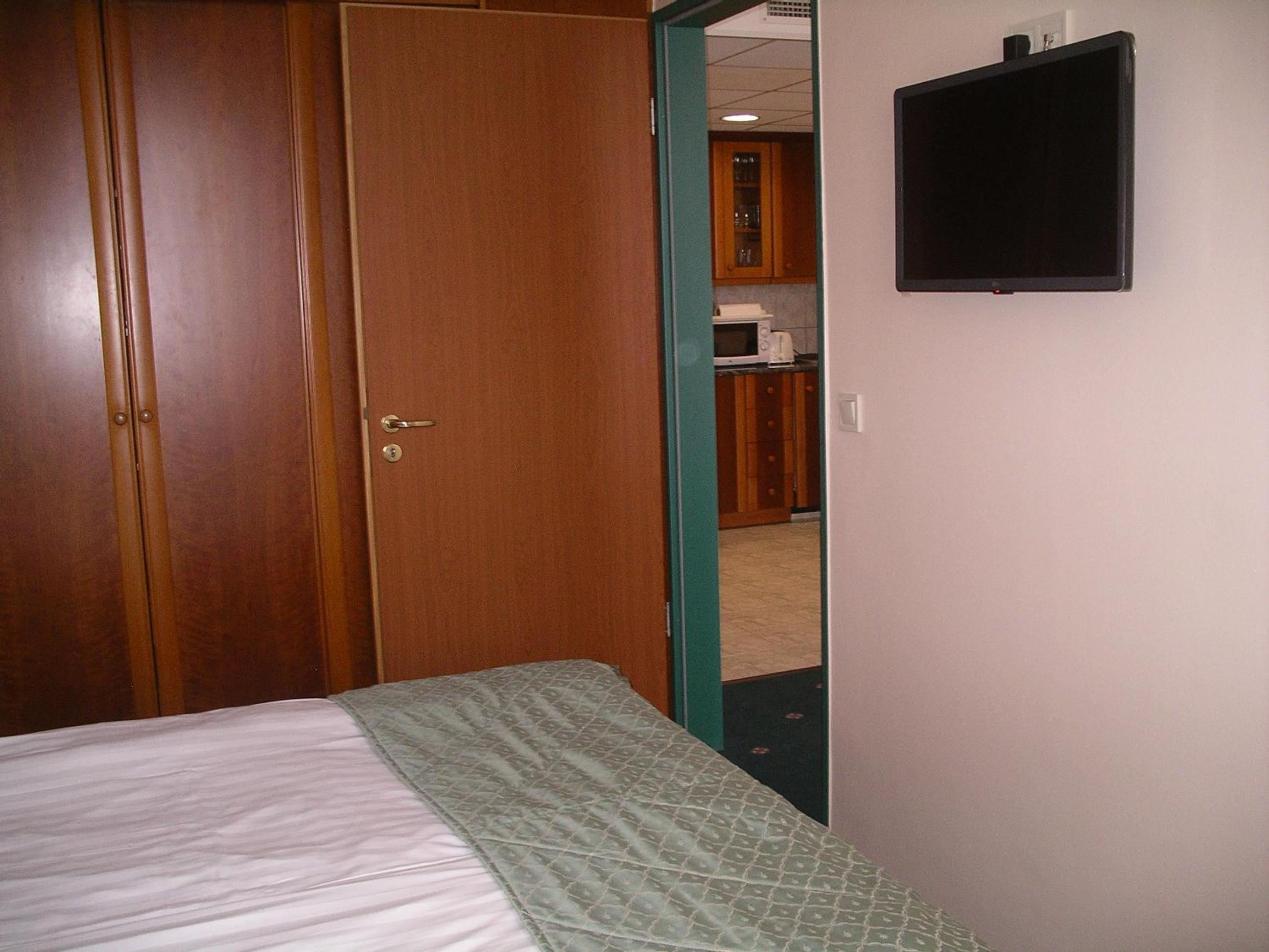 Photo 47