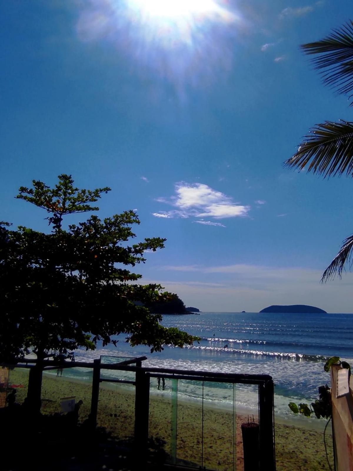 Pé na Areia Sapê
