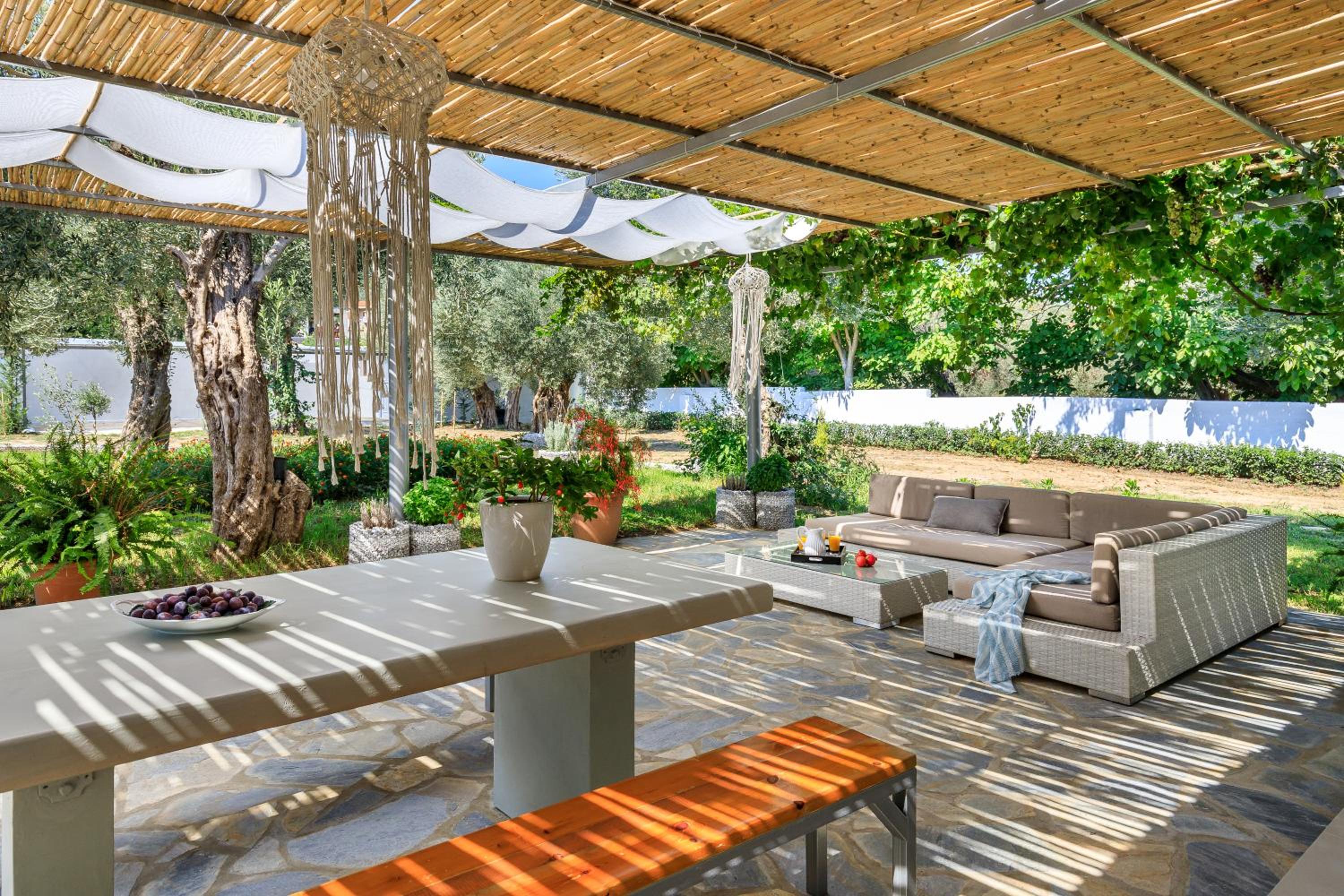 Artemis' Garden photo 4