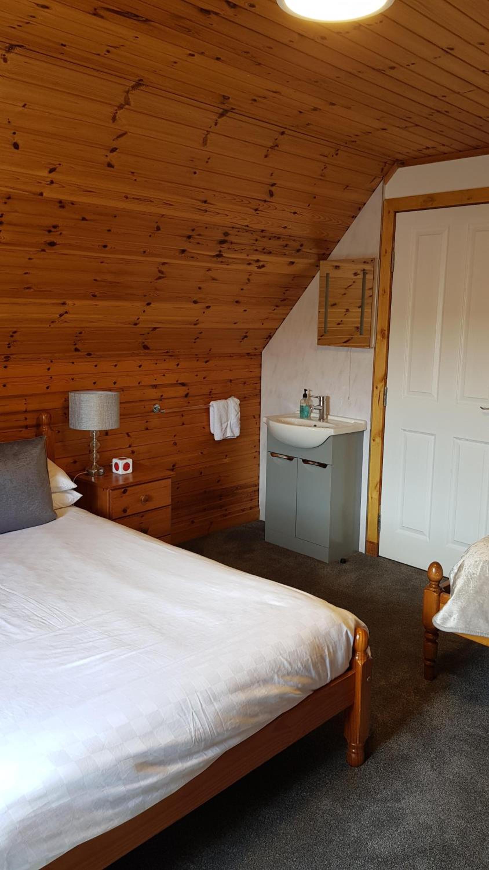 Carn Mhor Bed and Breakfast