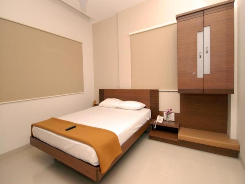 Shirdi Vacations - Sai Palace Budget Hotel - Property Image 1