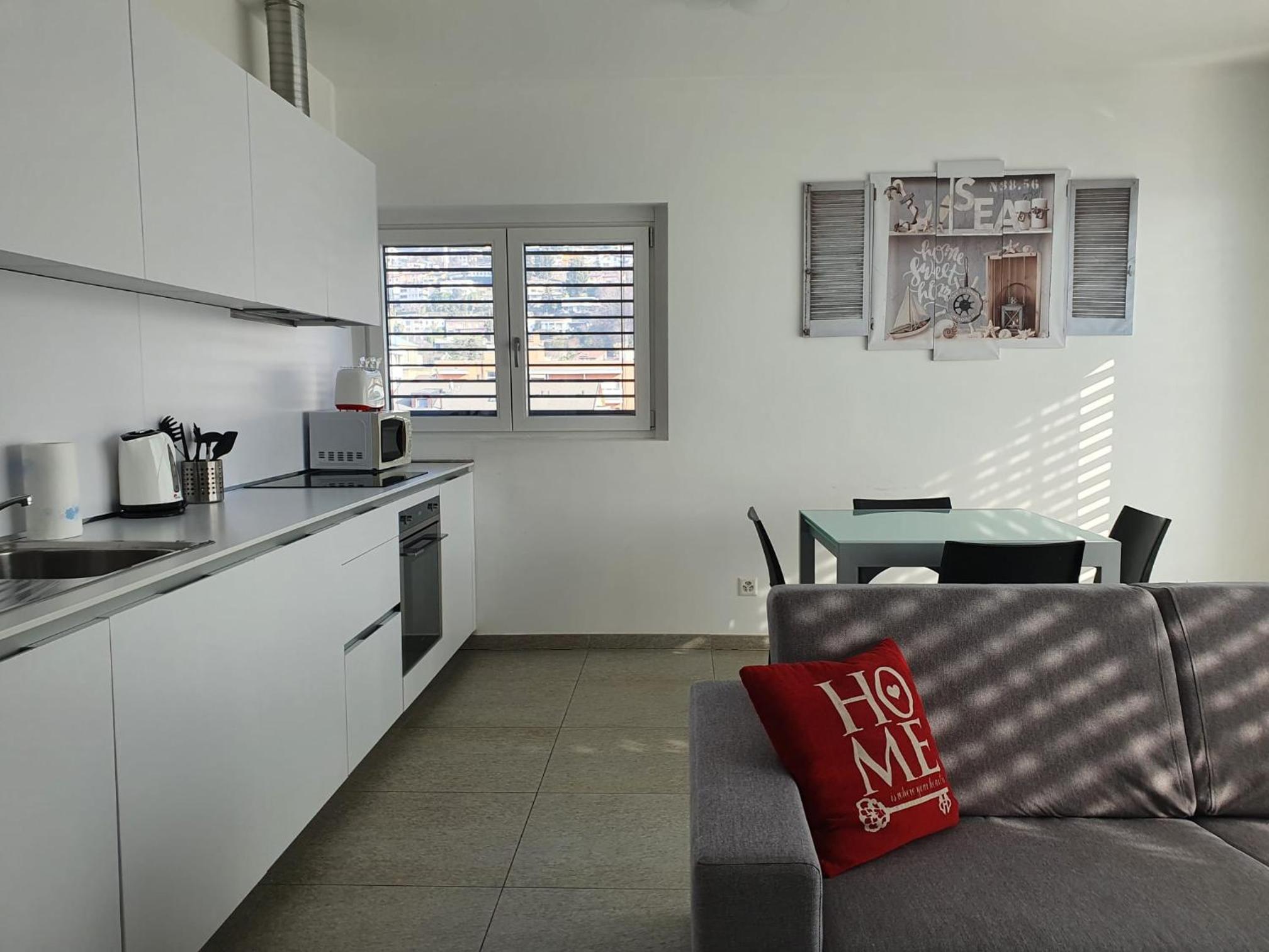 Roggia Apartments by Quokka 360 - central flats with parking space