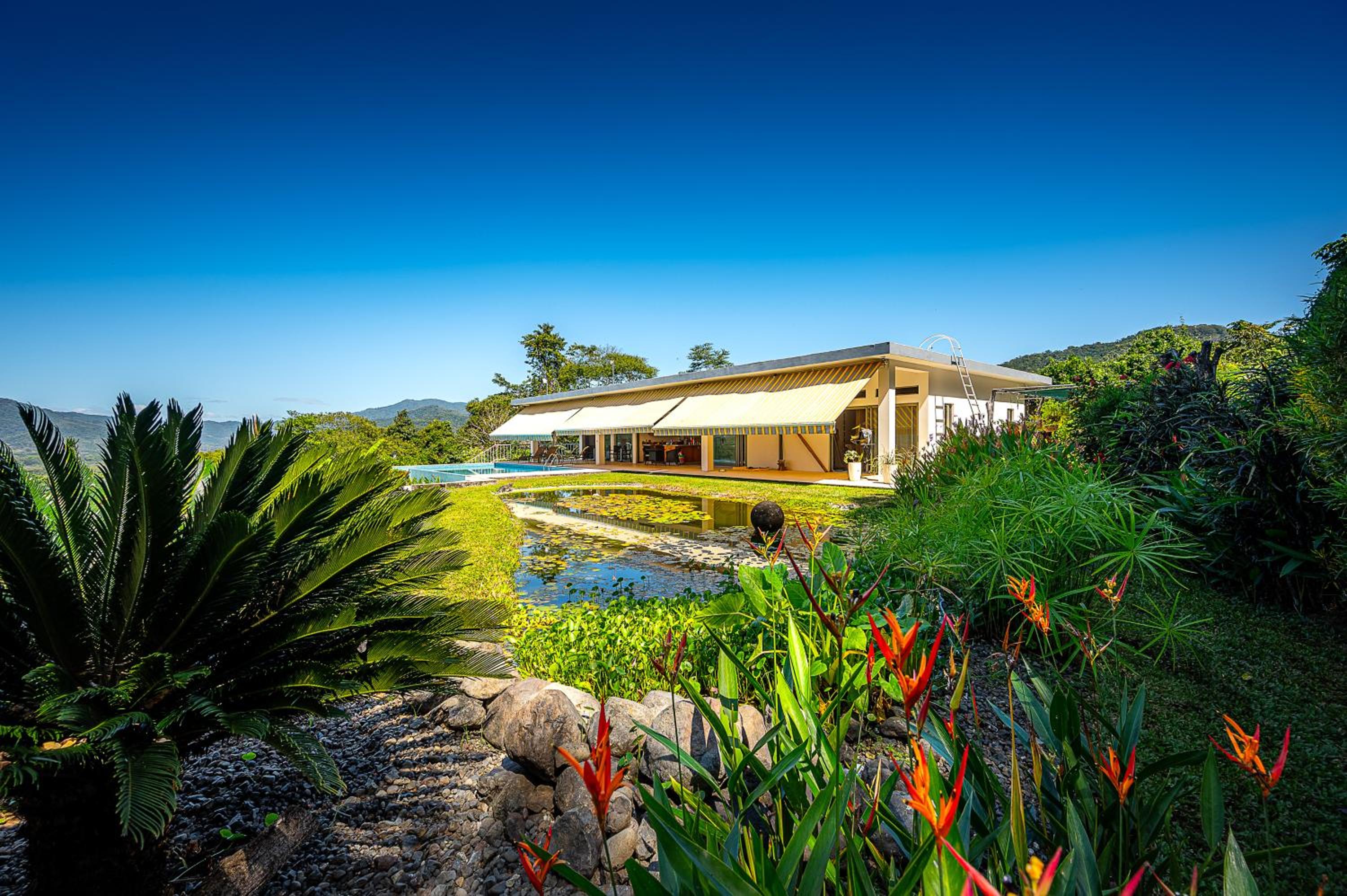 Hotel Casa Laureles - Image 1