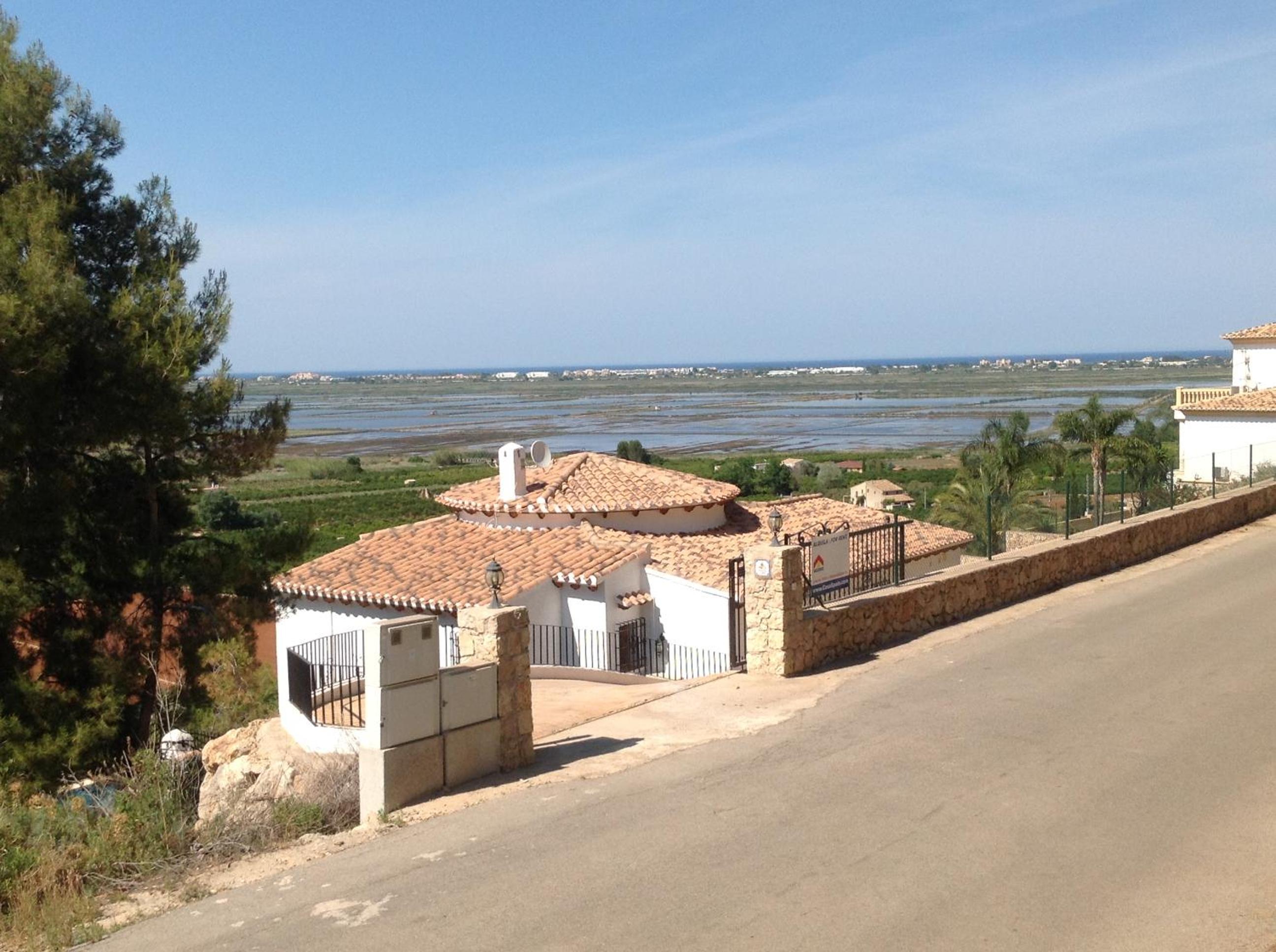 Villa Marian, very private not overlooked view 4