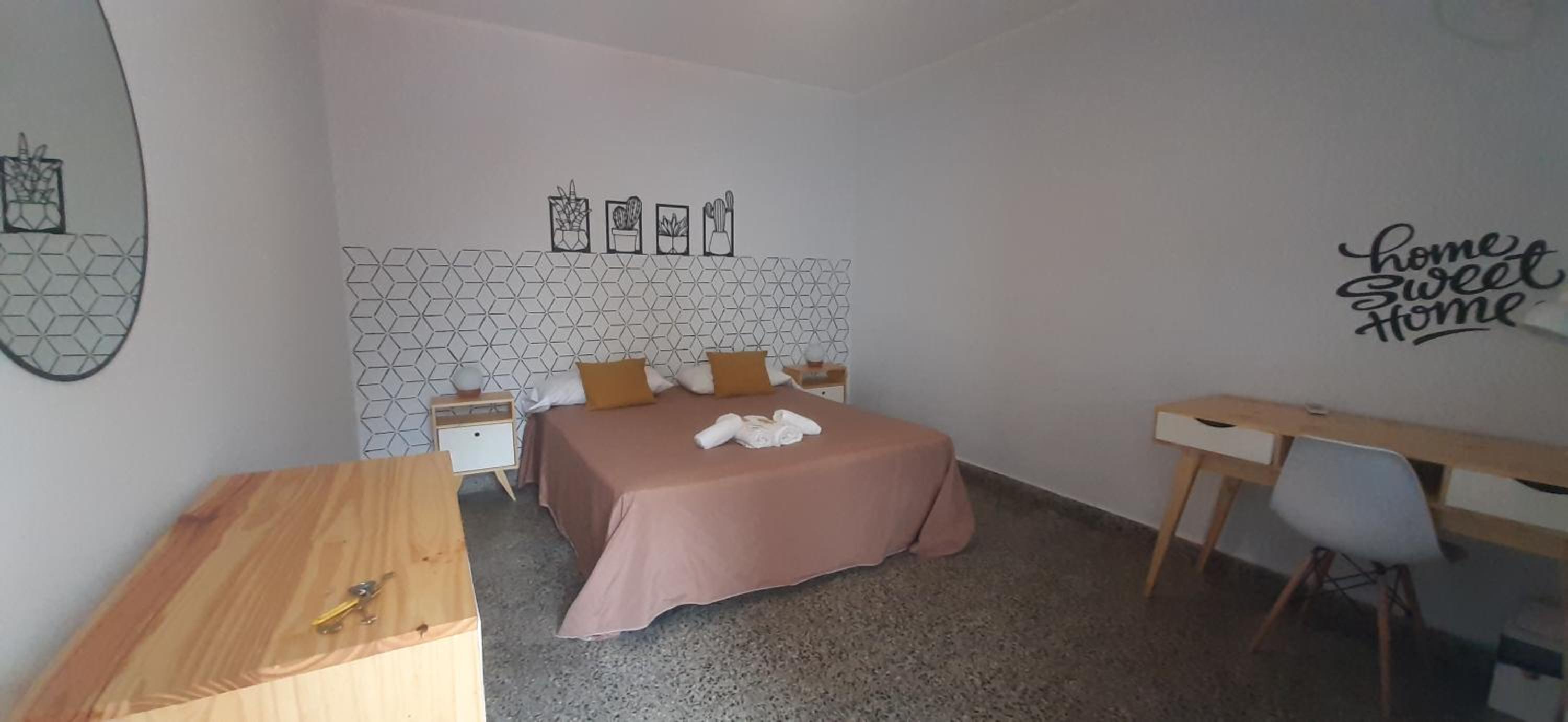 Sabatico Travelers Hostel & Guesthouse