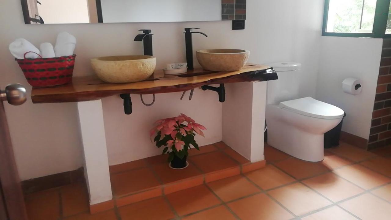 Photo 27