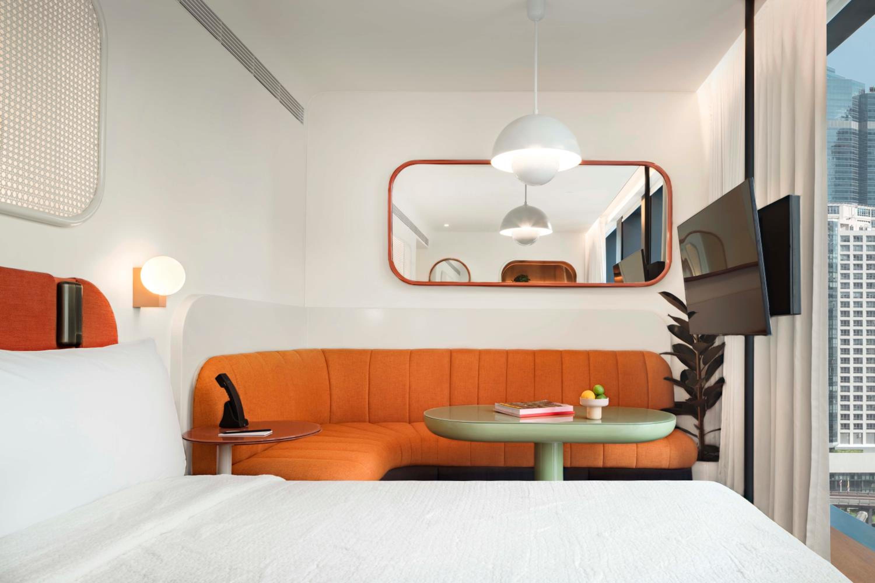 The Standard, Bangkok Mahanakhon 8