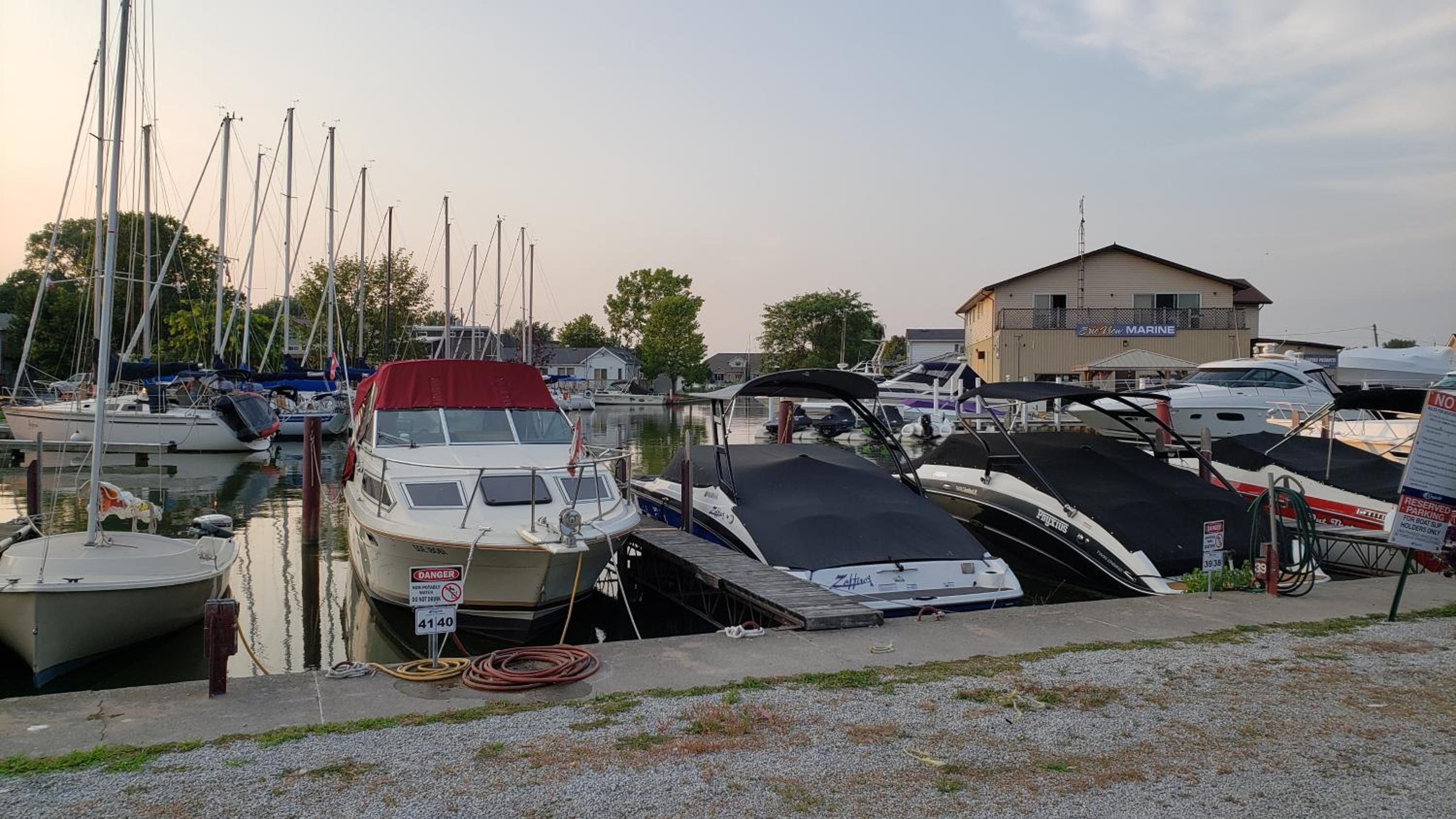 Luxurious Pool Cottage