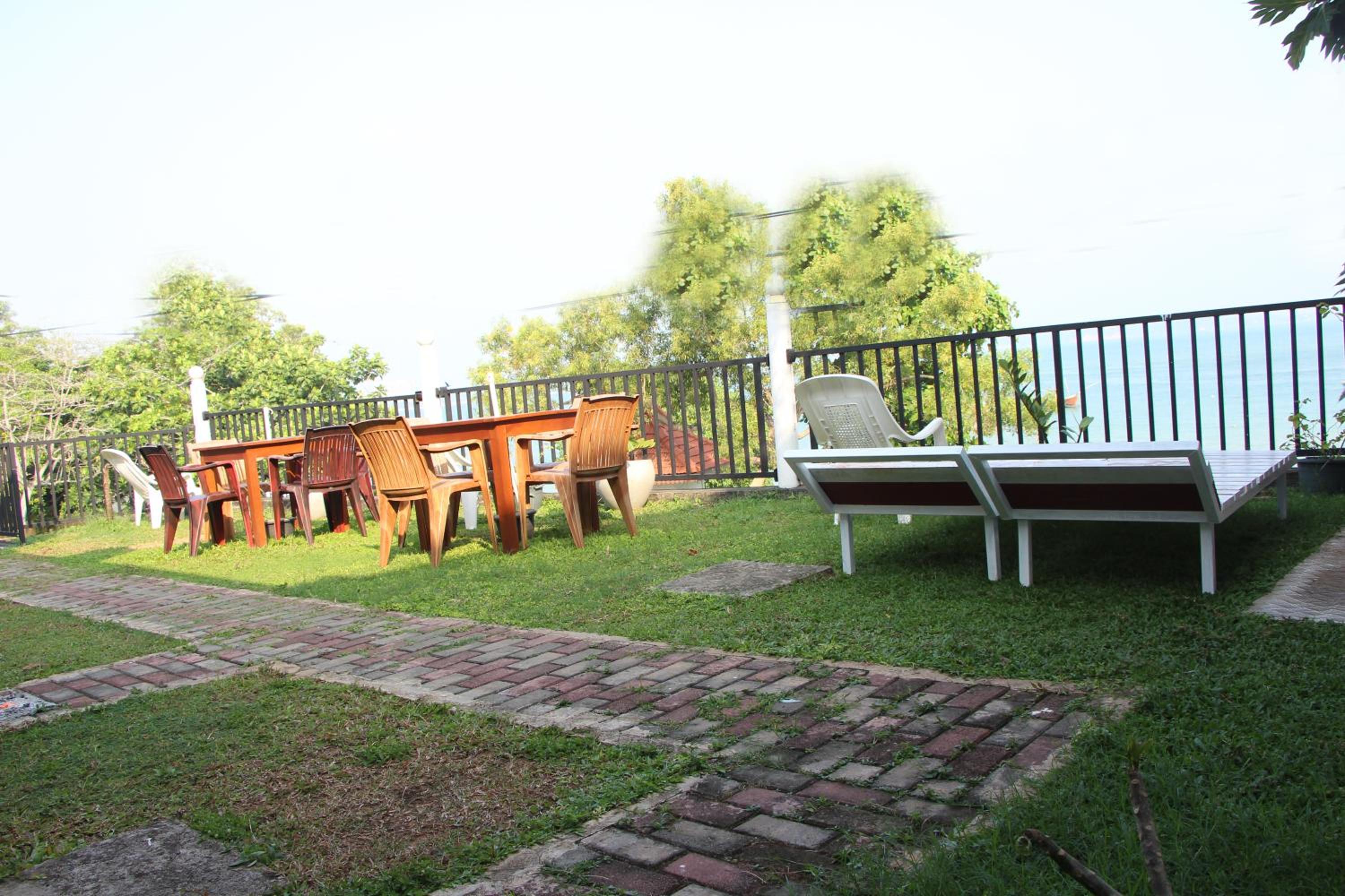 Photo 16