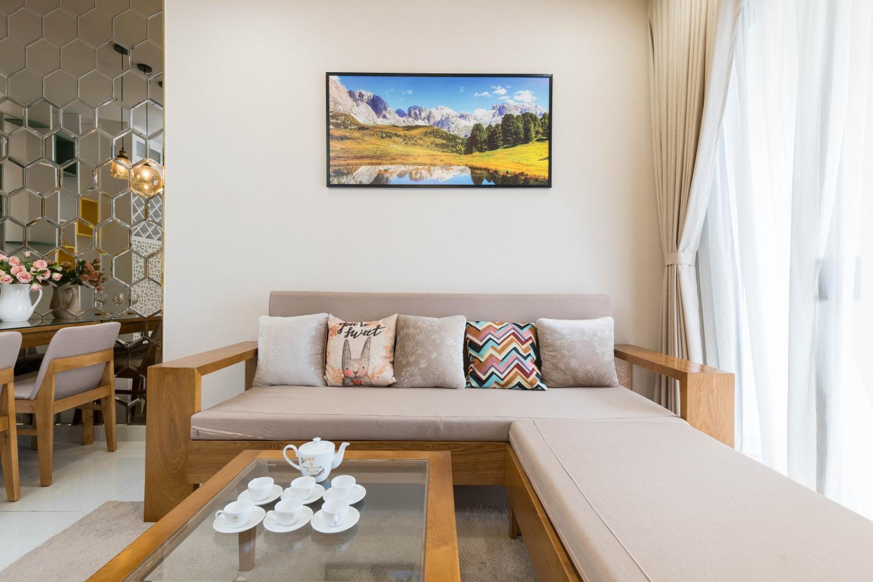 The Saigon Suite, The Luxury 2 bedrooms with bathtub