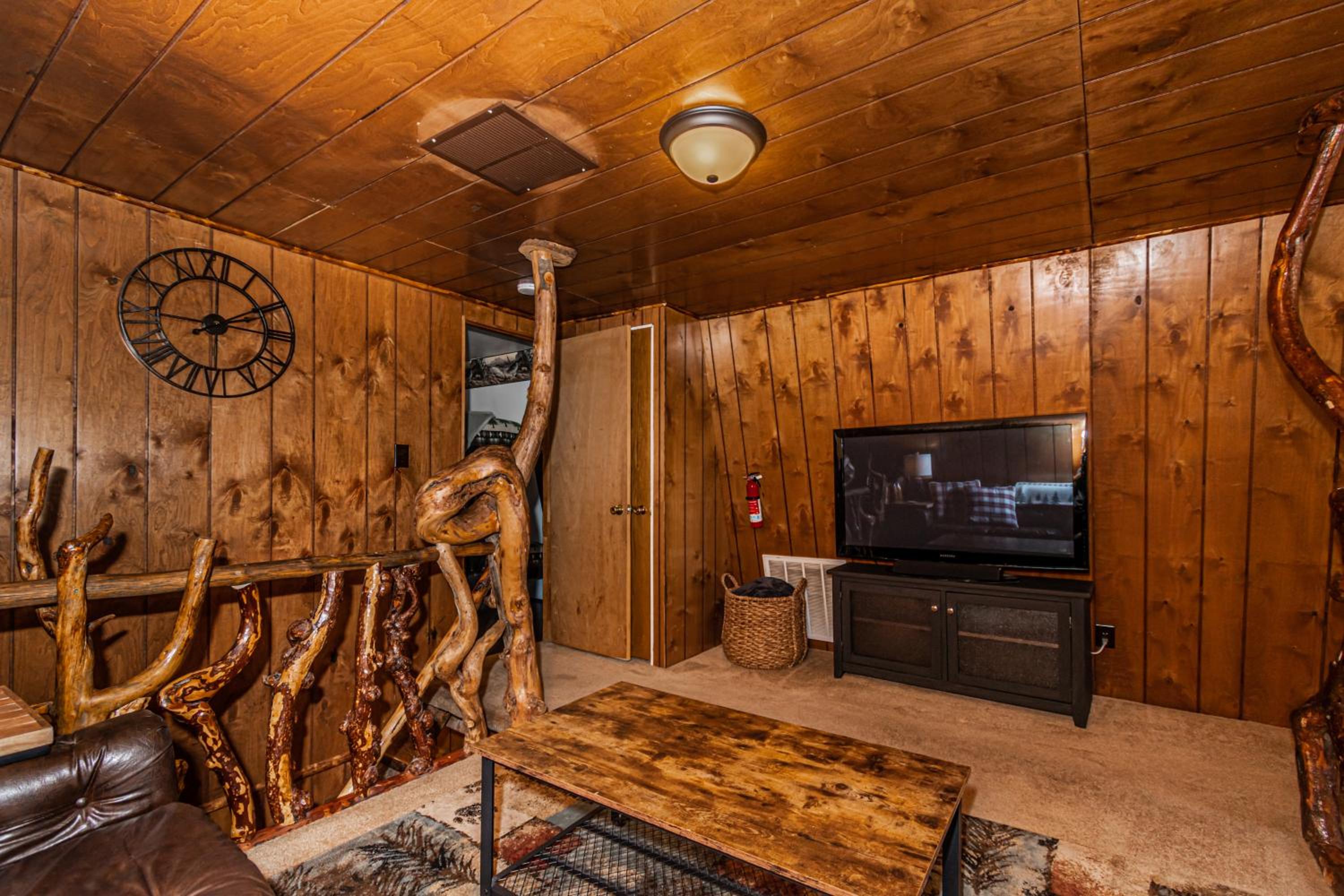 Winterfell Cabin view 4