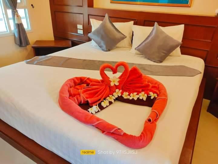 Tamarind Twin Resort