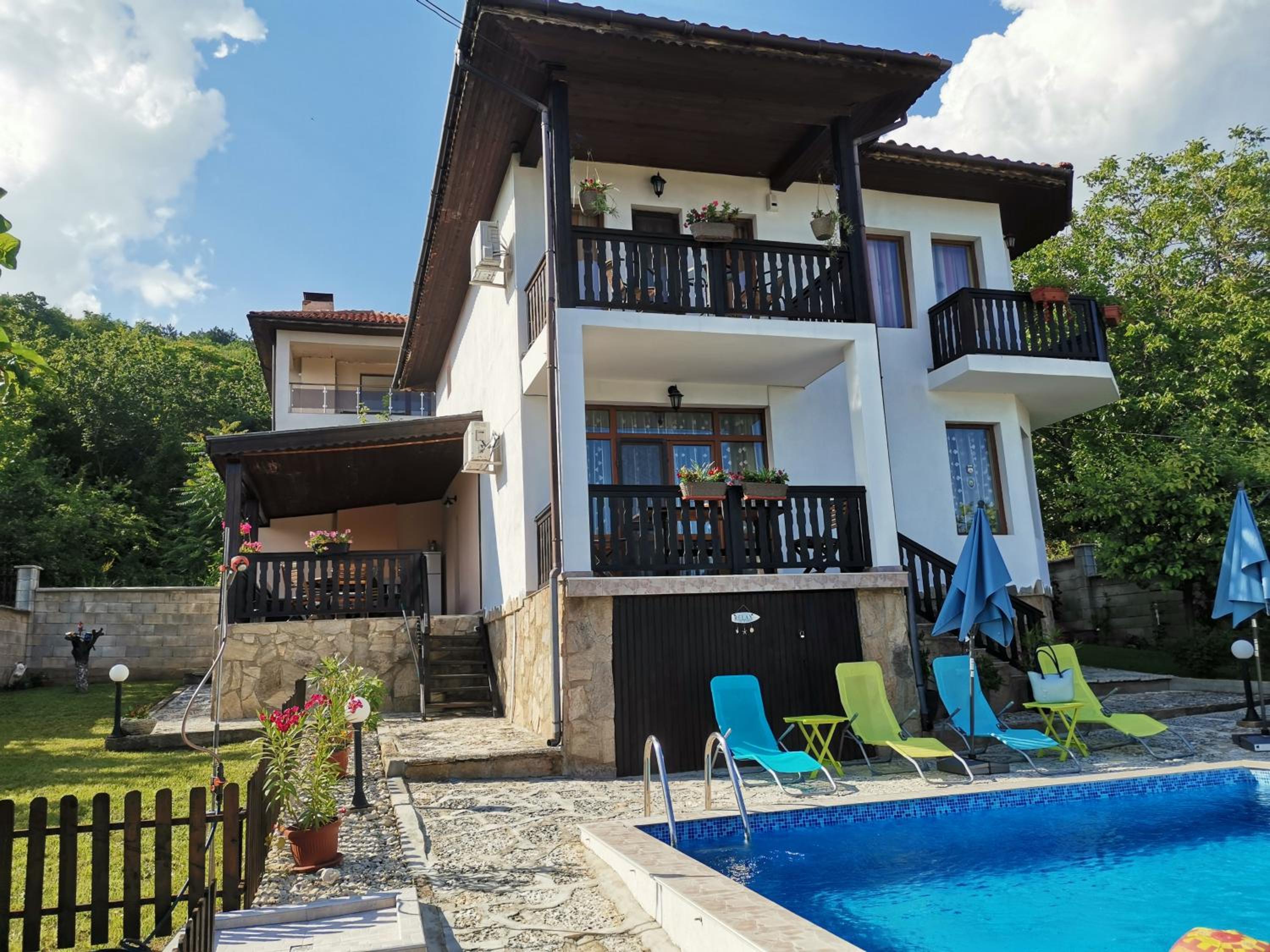 Villa Holly