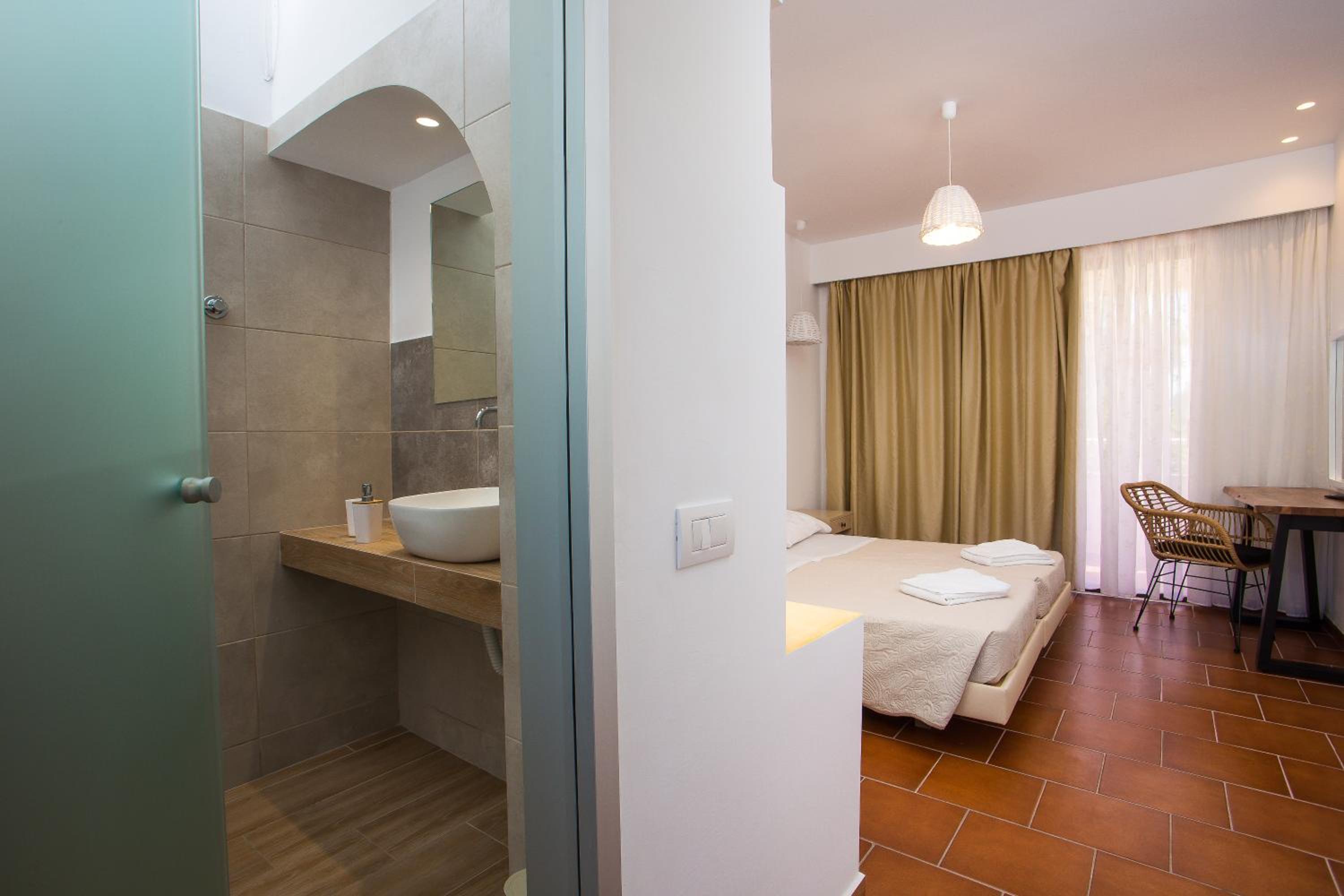 Muses Hotel en Faliraki — hotel room