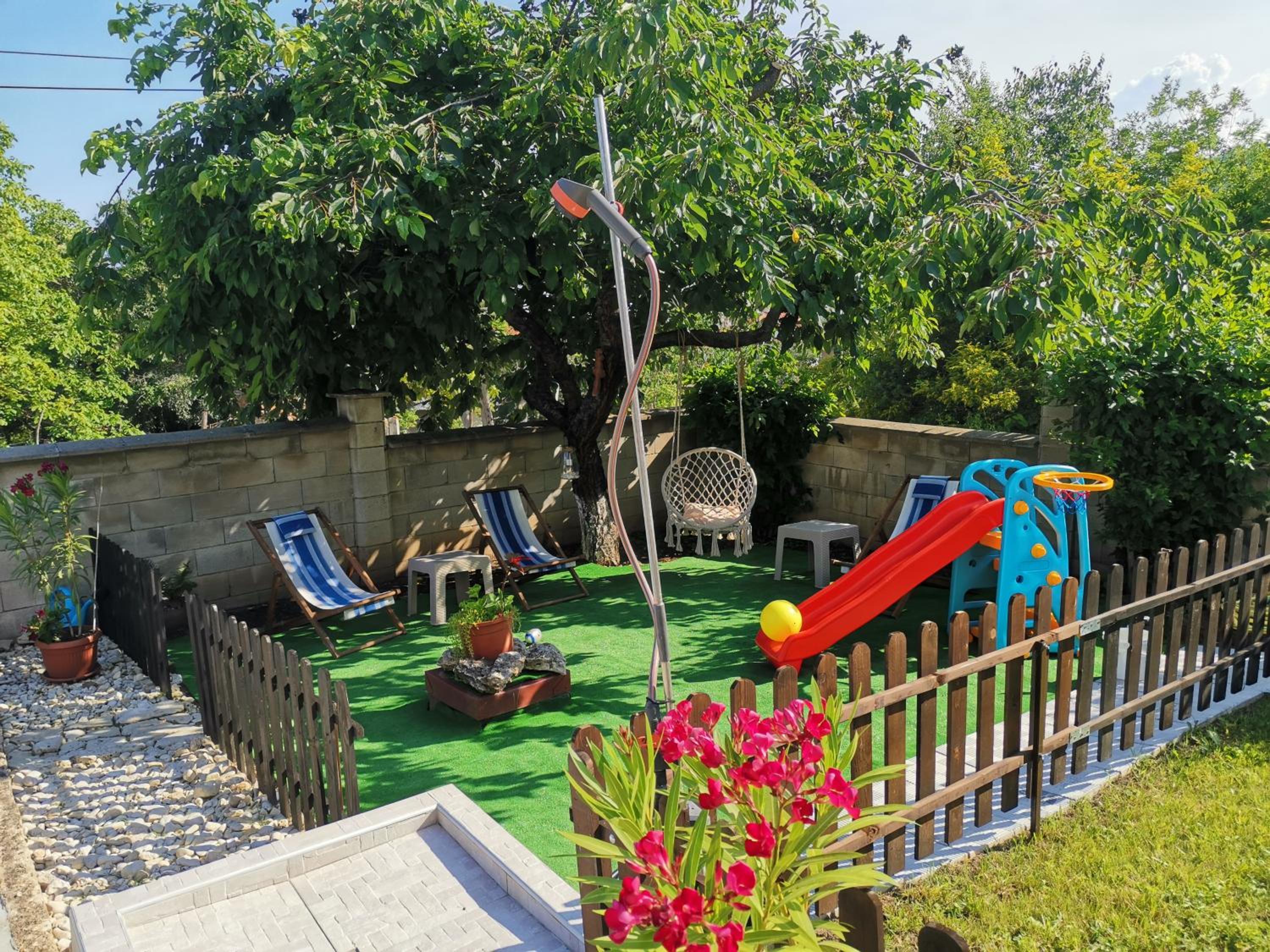 Villa Holly