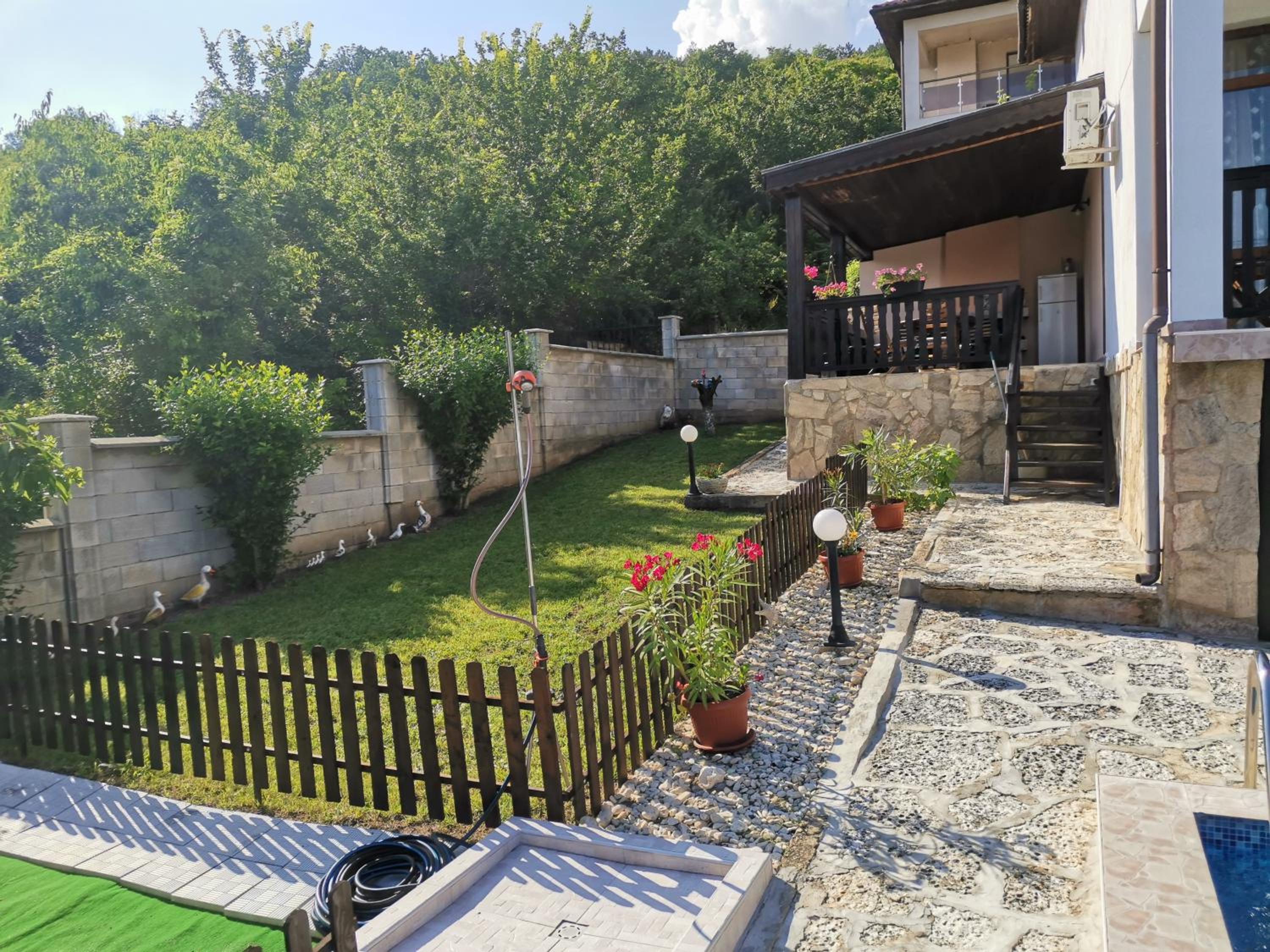 Villa Holly