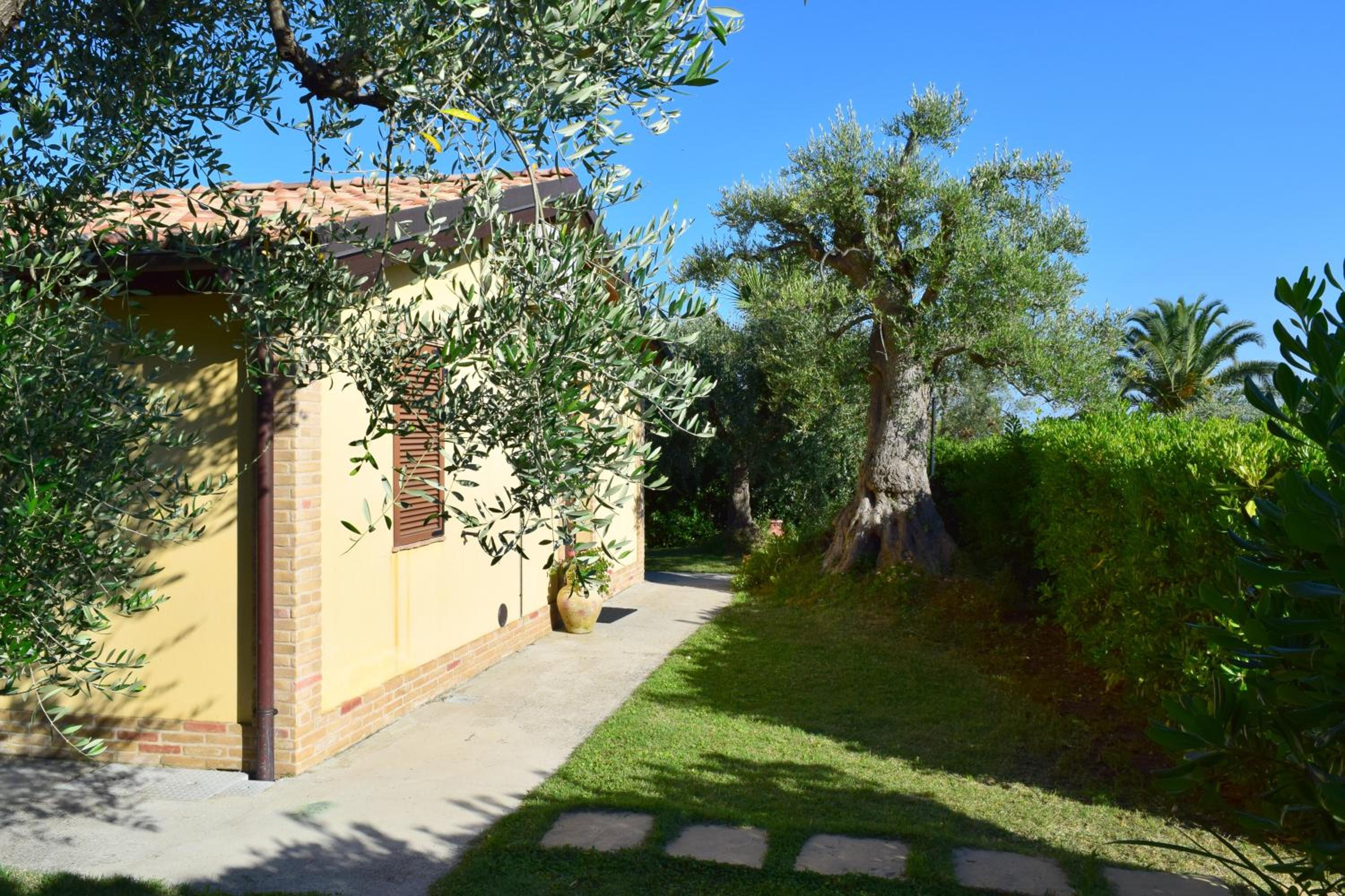 Villa Manu view 5