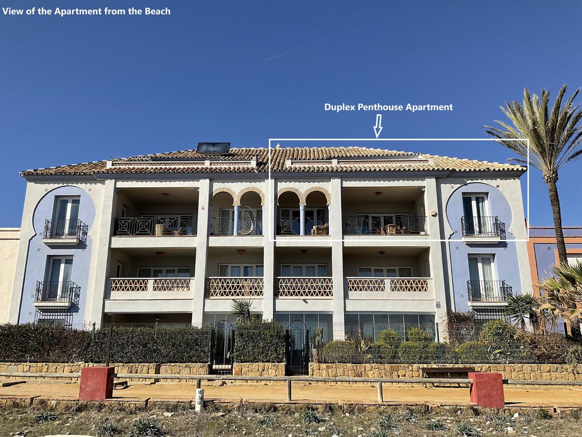 Hotel LA PERLA DE LA BAHIA - Image 1