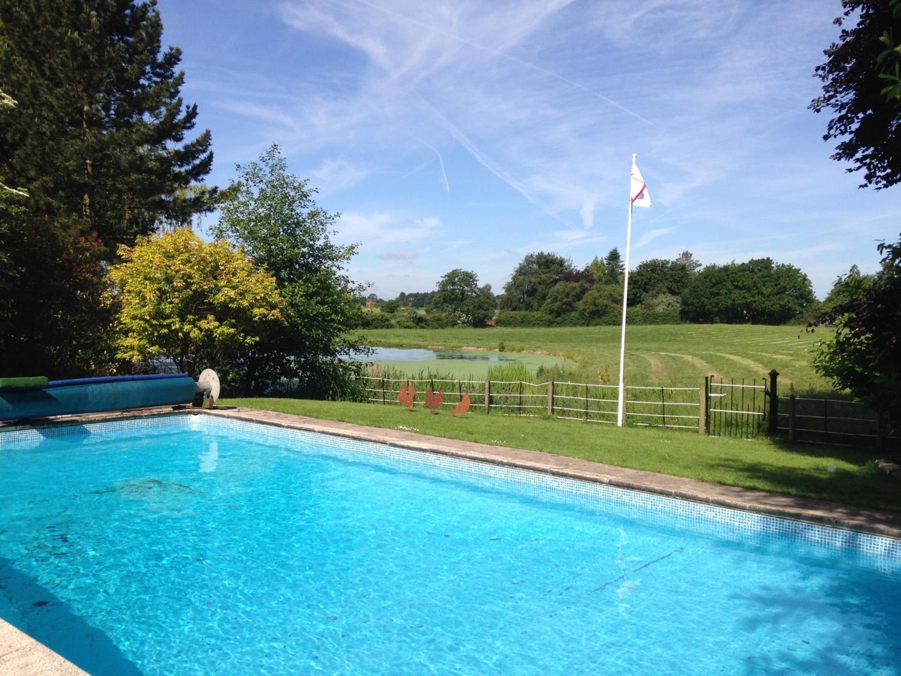 Whitethorn Bed and Breakfast