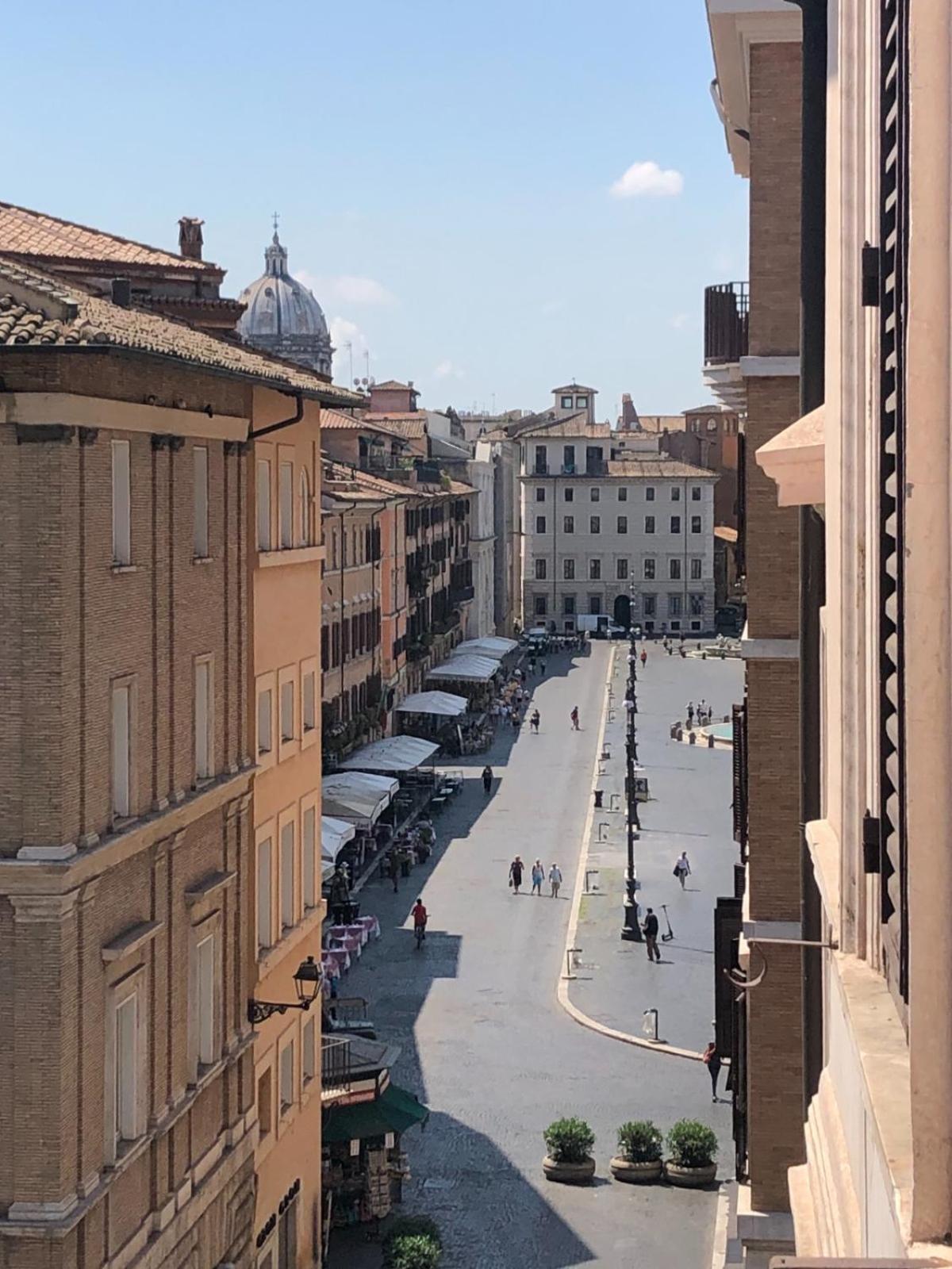 Holidays Suites Navona