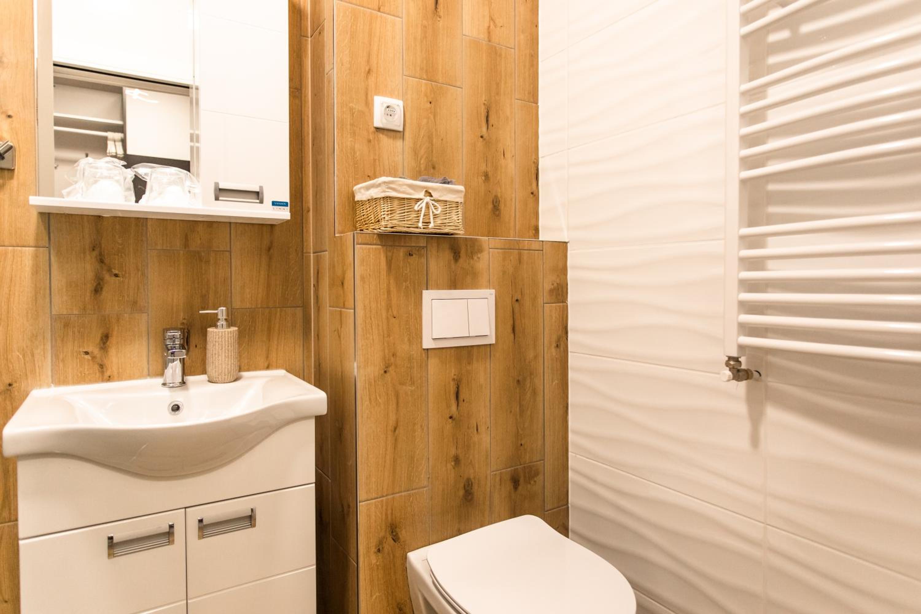 Room Jacuzzi “ATHENA” view 2