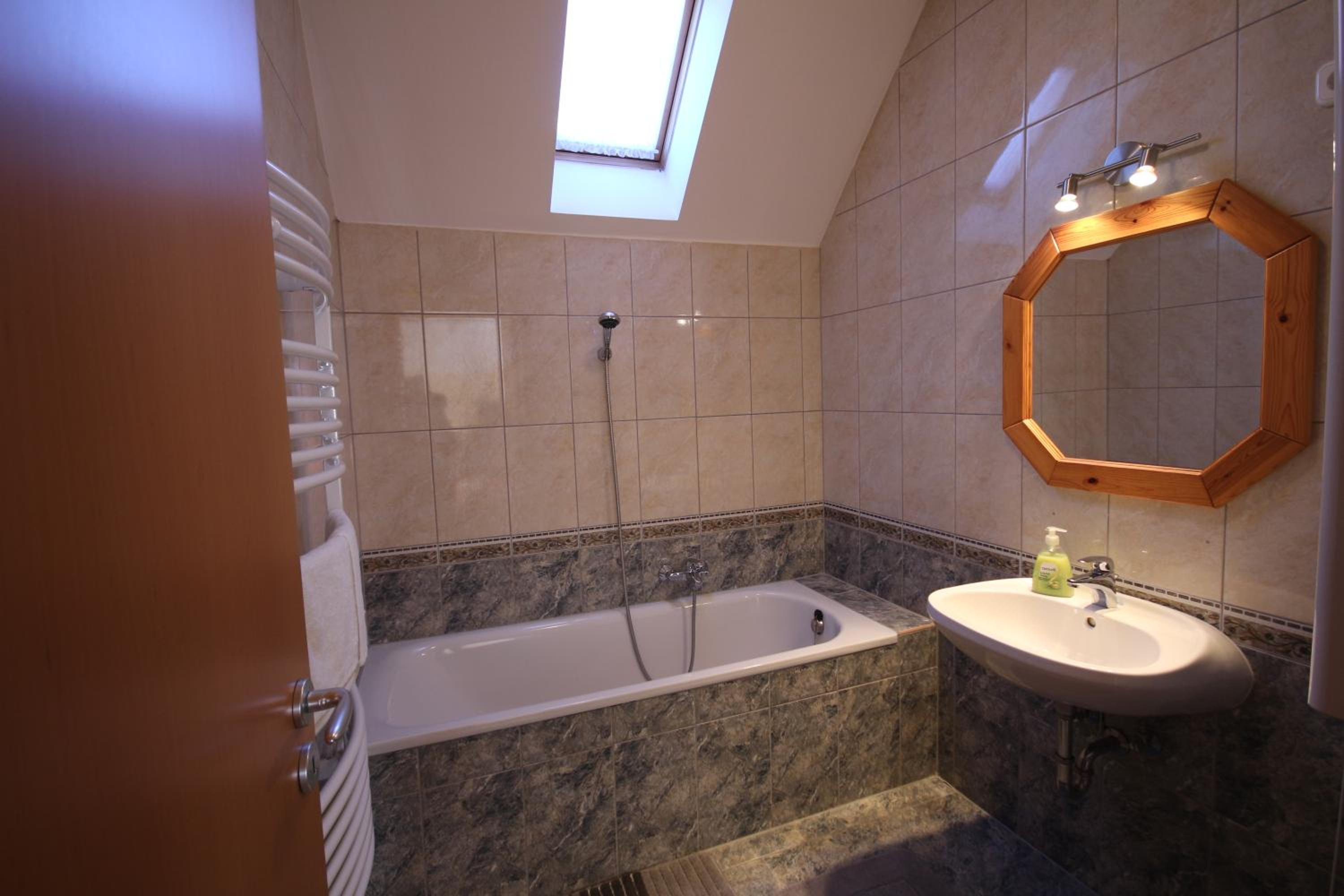 Mandula Wellness Apartmanház view 2