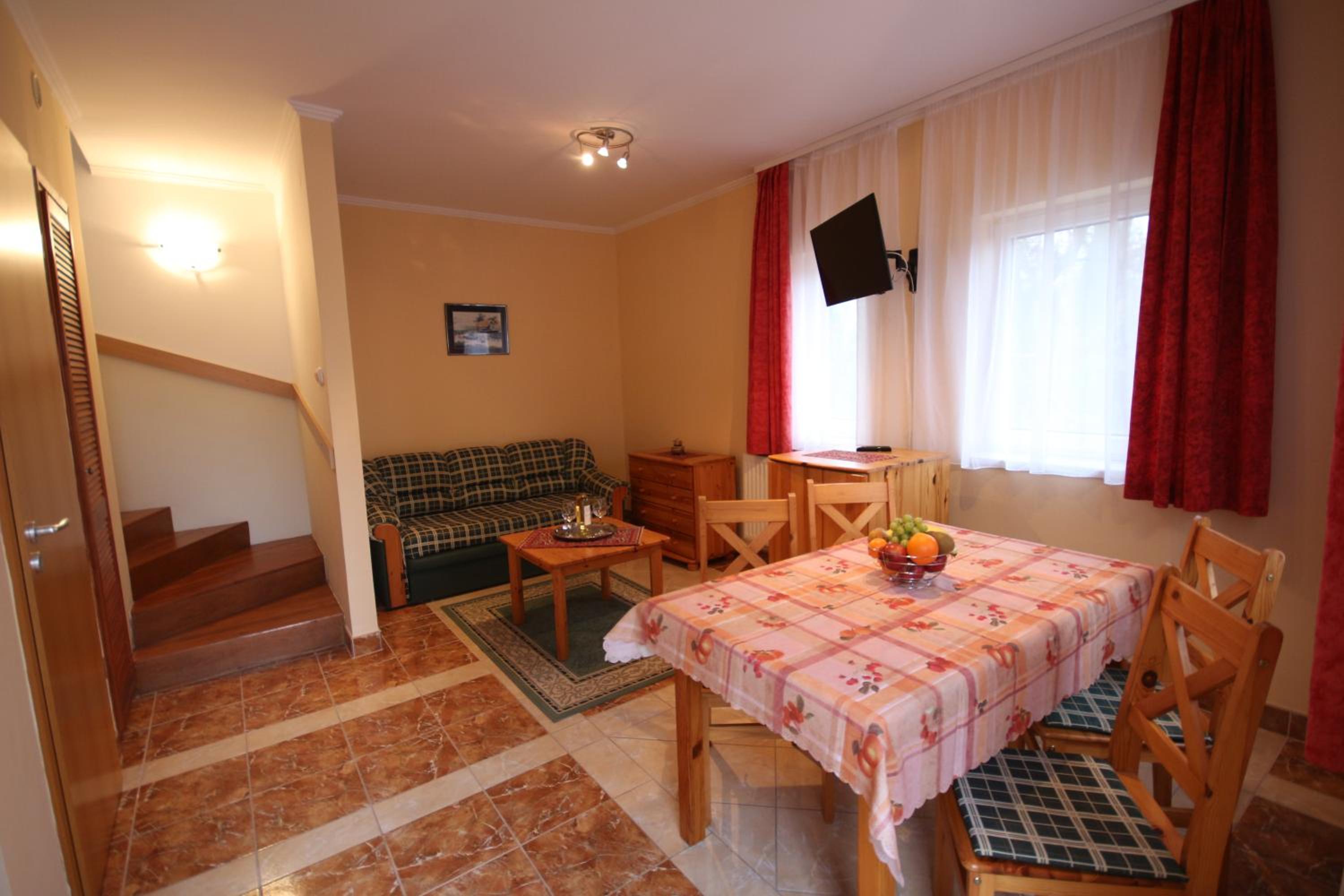 Mandula Wellness Apartmanház view 3