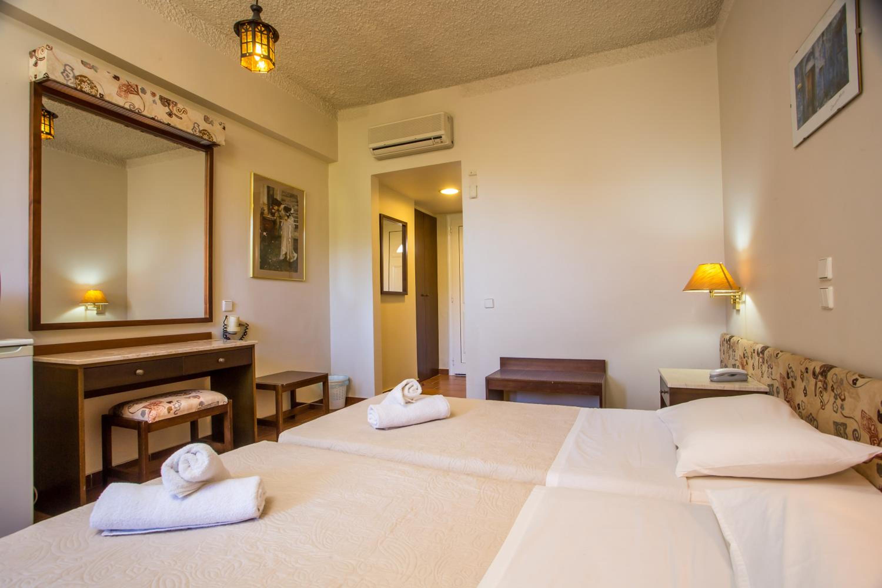 Muses Hotel