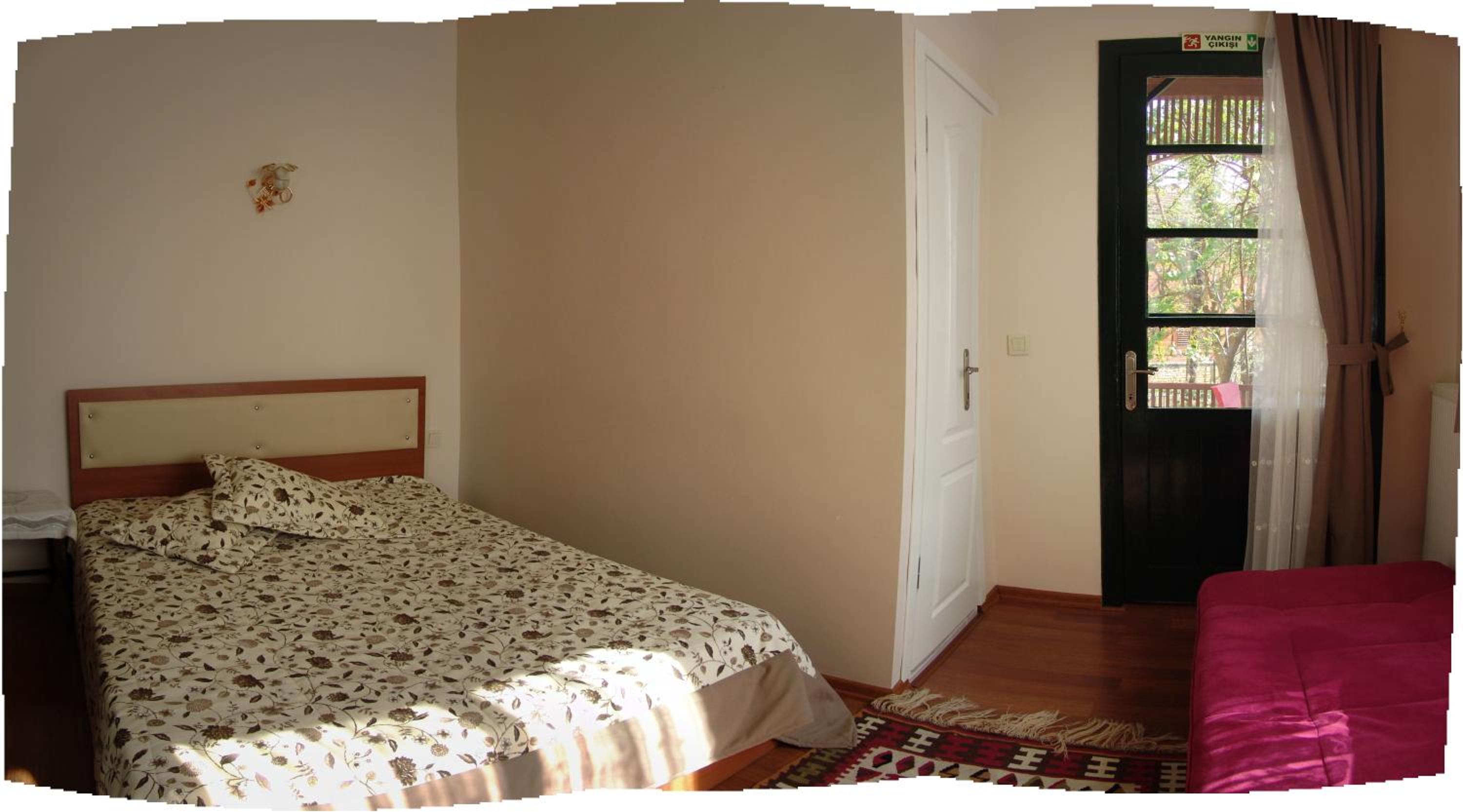 Photo 26