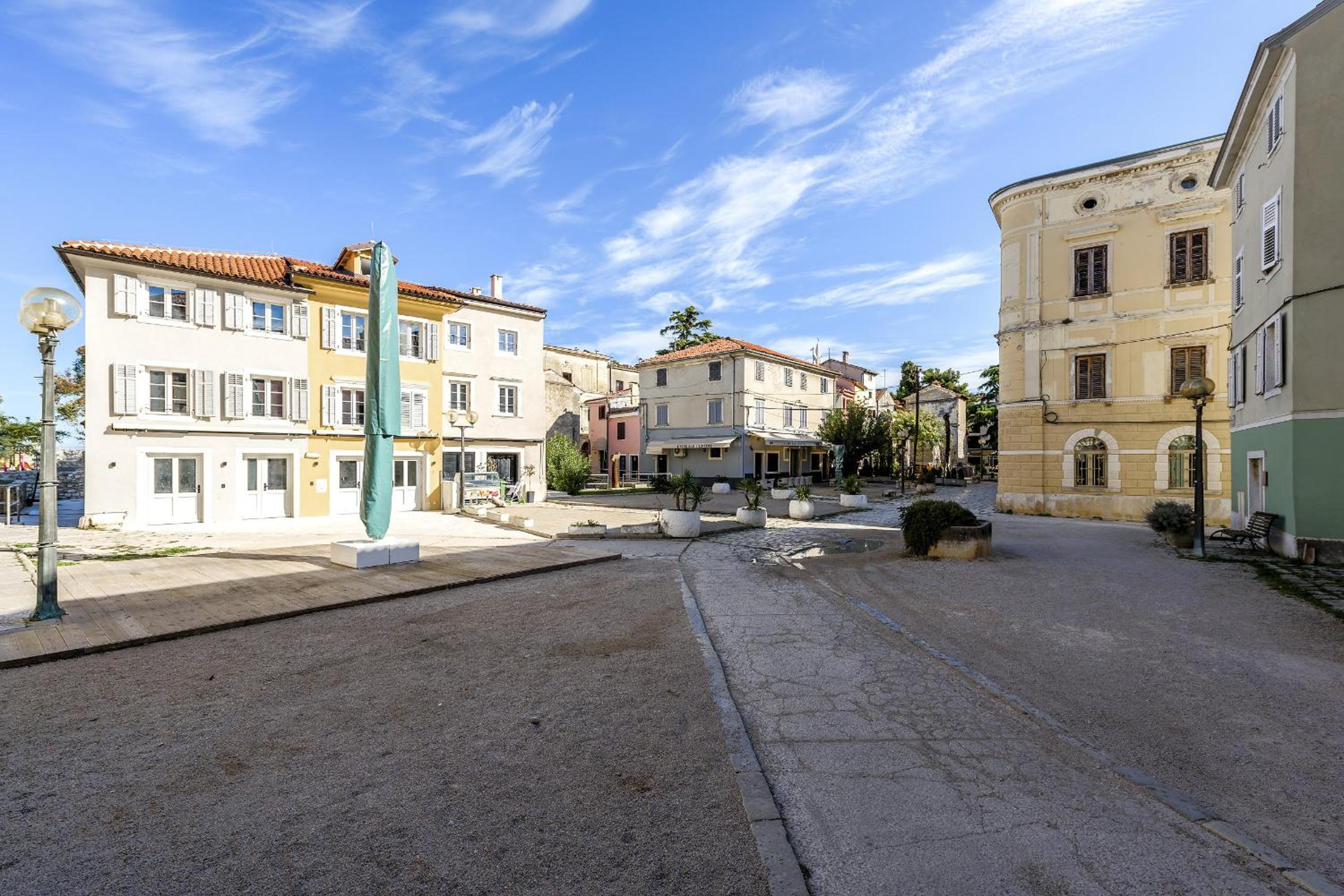 Urban Loft Old Town Porec view 5