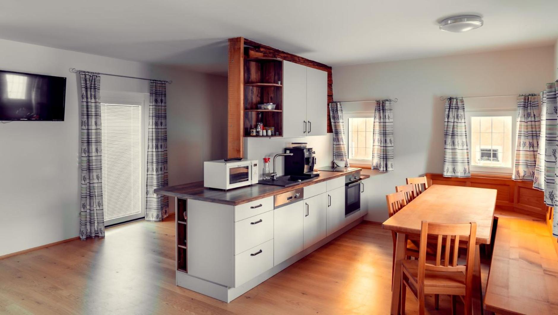 Apartment Lannach view 4